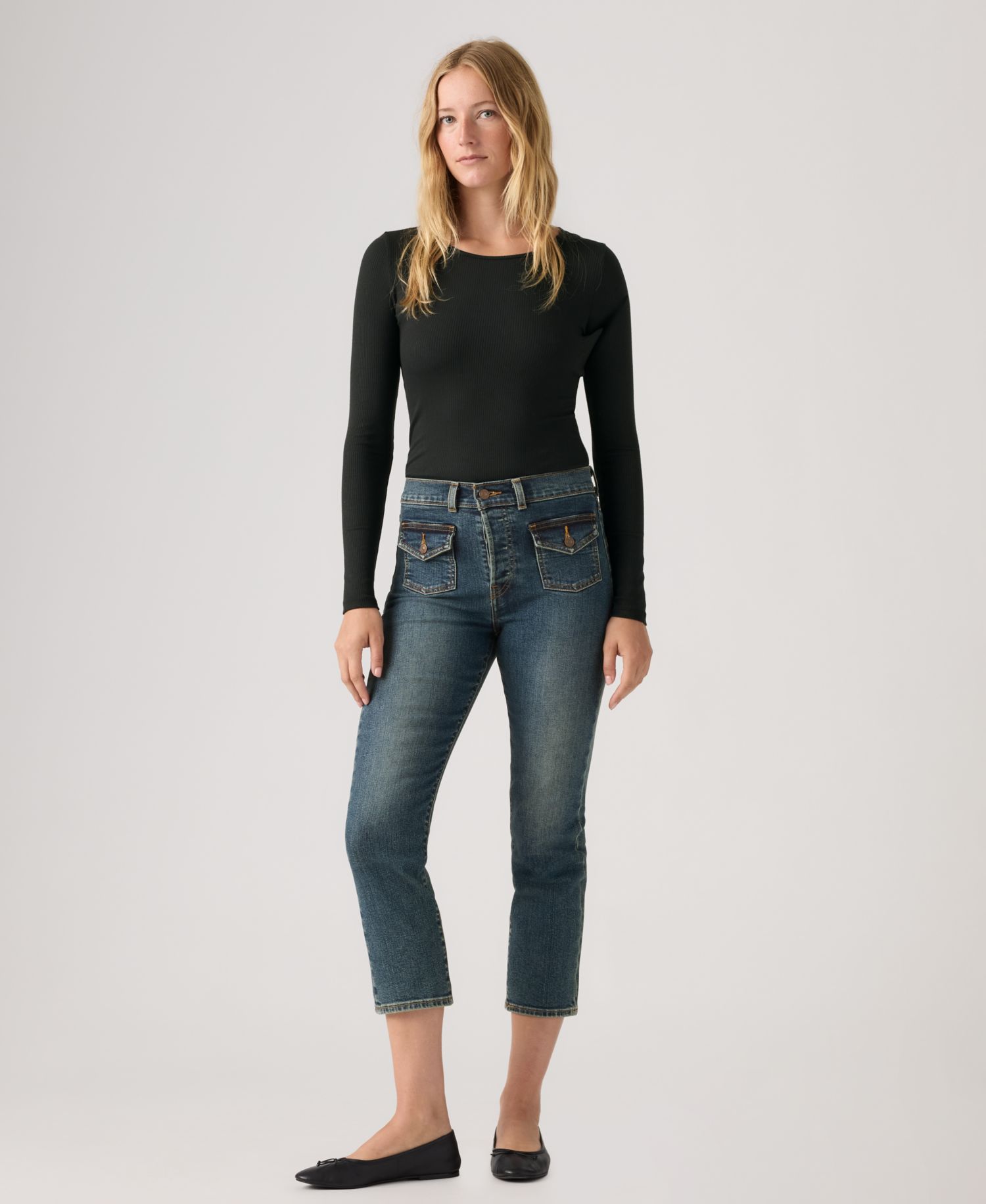Women's Wedgie Flap Pocket High-Rise Cropped Jeans