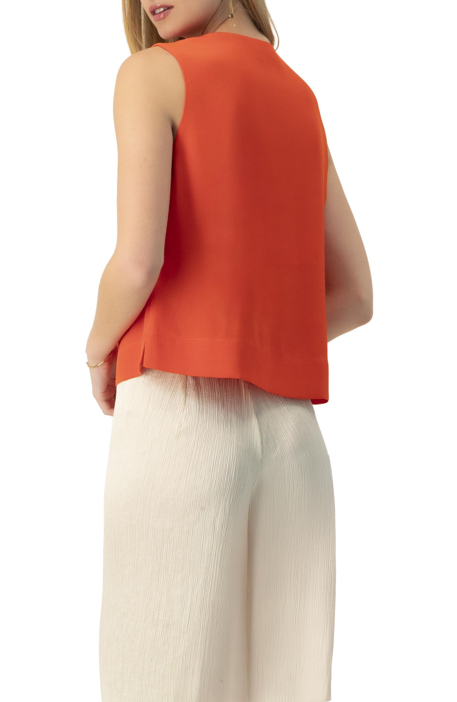 Women's Sleeveless Short Top