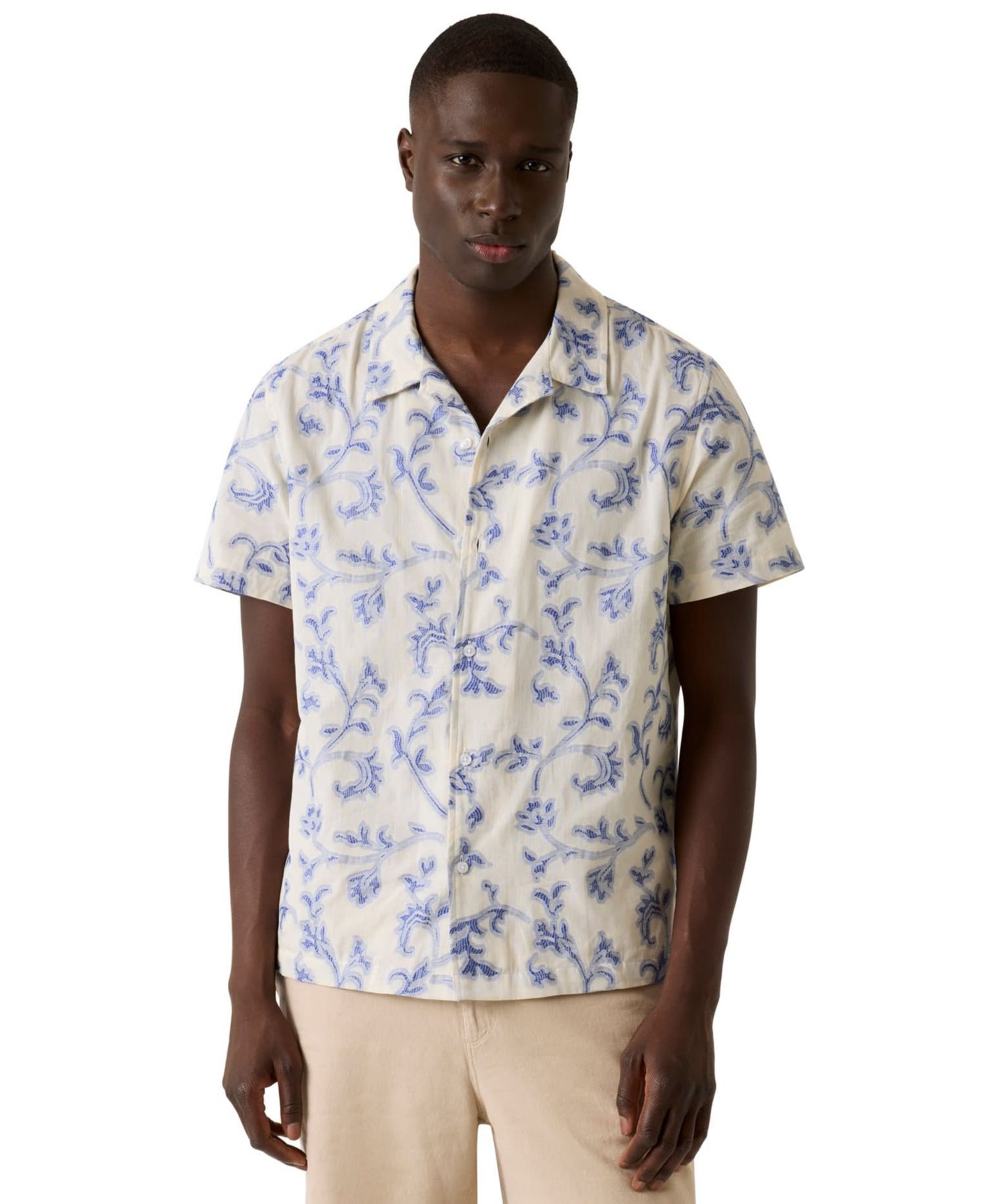 Men's Regular-Fit Short-Sleeve Shirt