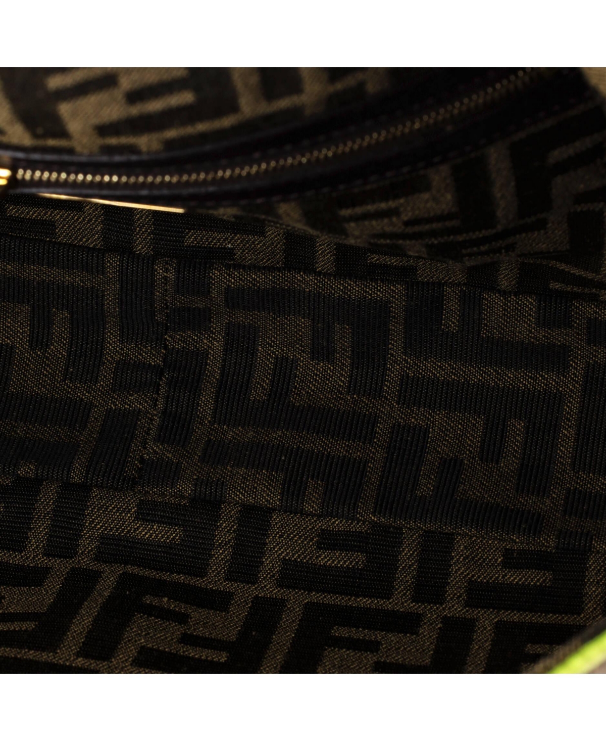 Pre-Owned Fendi Baguette Nm Bag Zucca Canvas