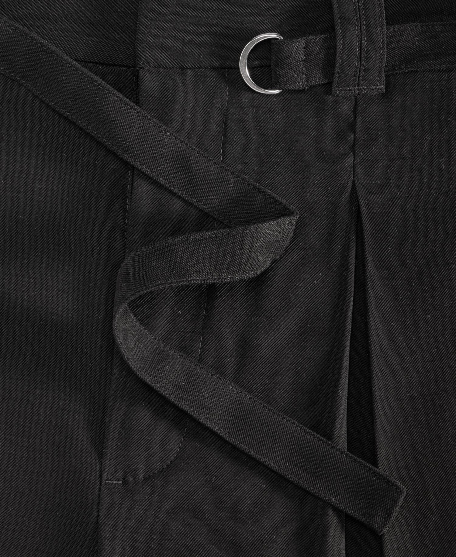 Women's Pleat-Front Belted-Waist Shorts