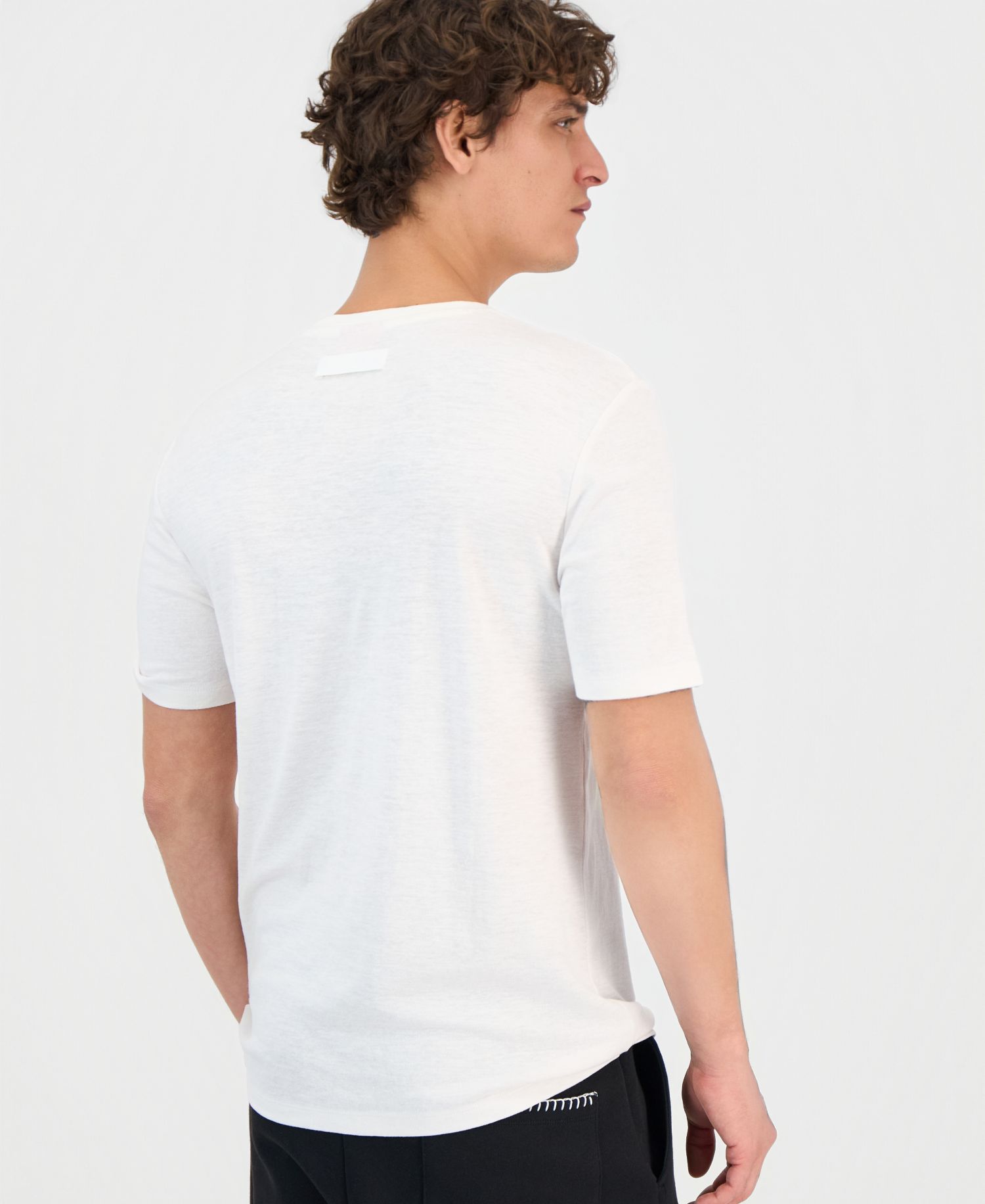 Men's Slim-Fit Crewneck T-Shirt