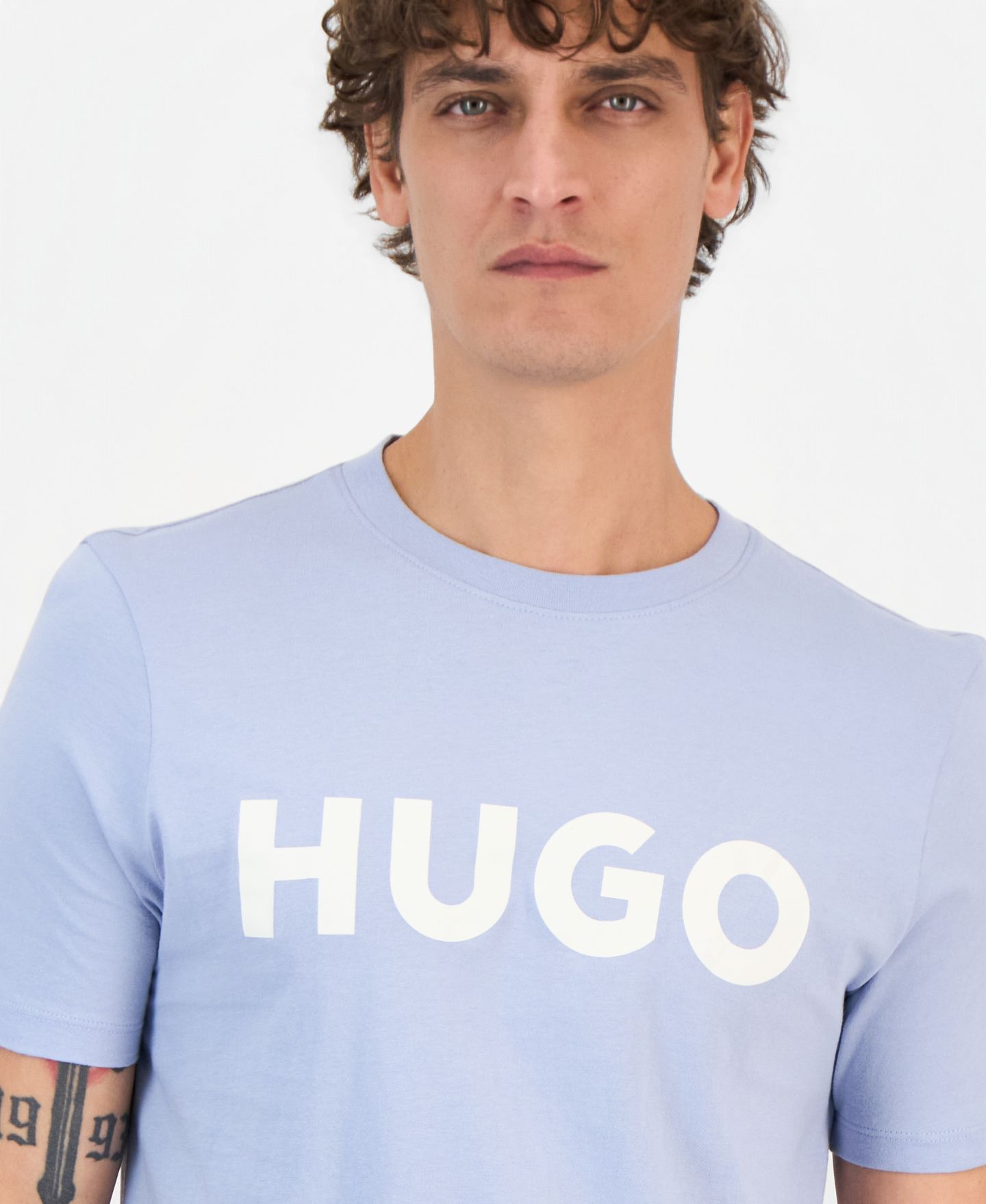 Мужская футболка Hugo Boss Hugo by Dulivio Cotton Logo Crewneck, цвет: Синий / Белый — фото 4