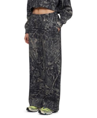 Women's Woodland Camo Baggy Jogger
