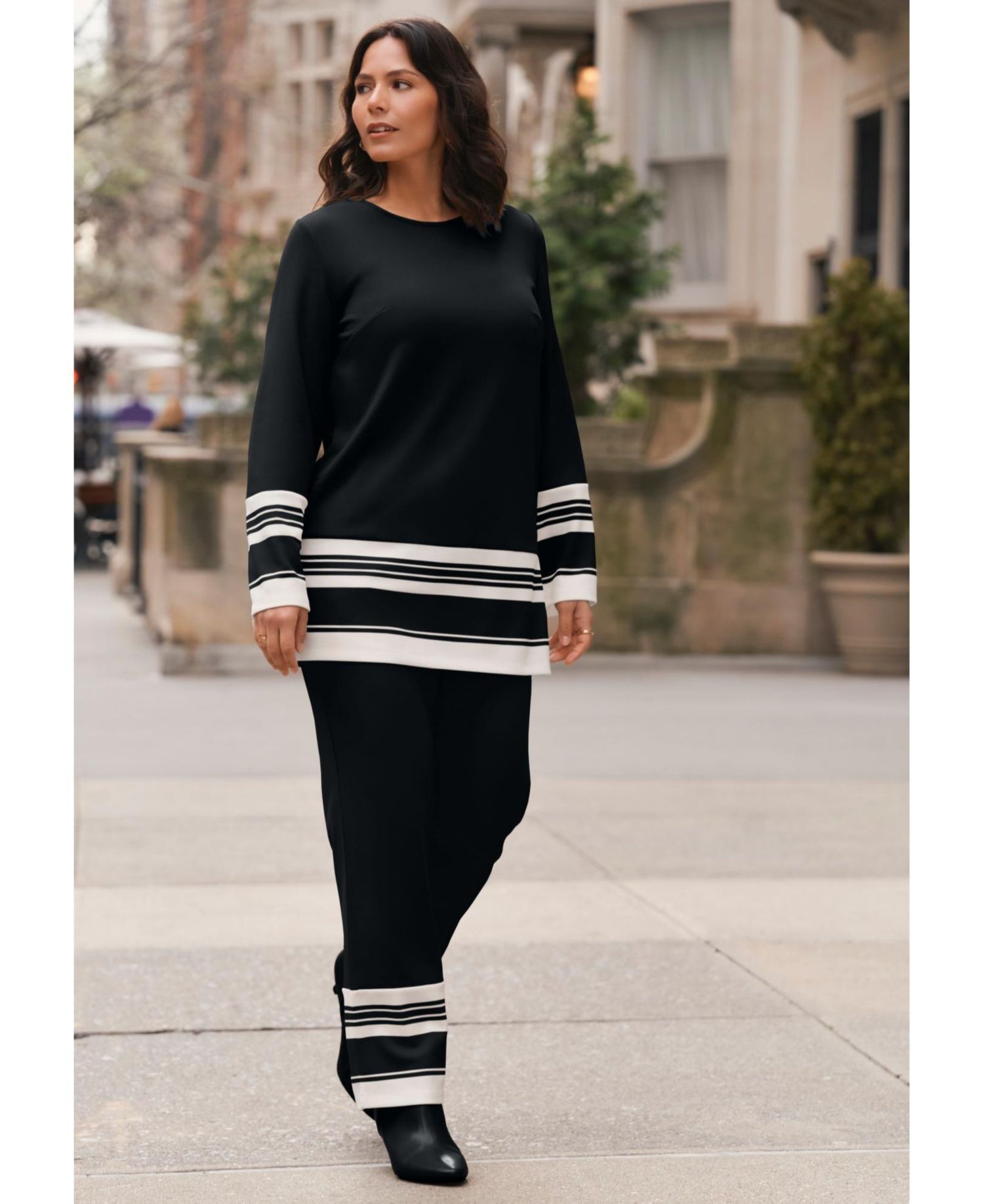 Women's Border Stripe Straight Leg Pant