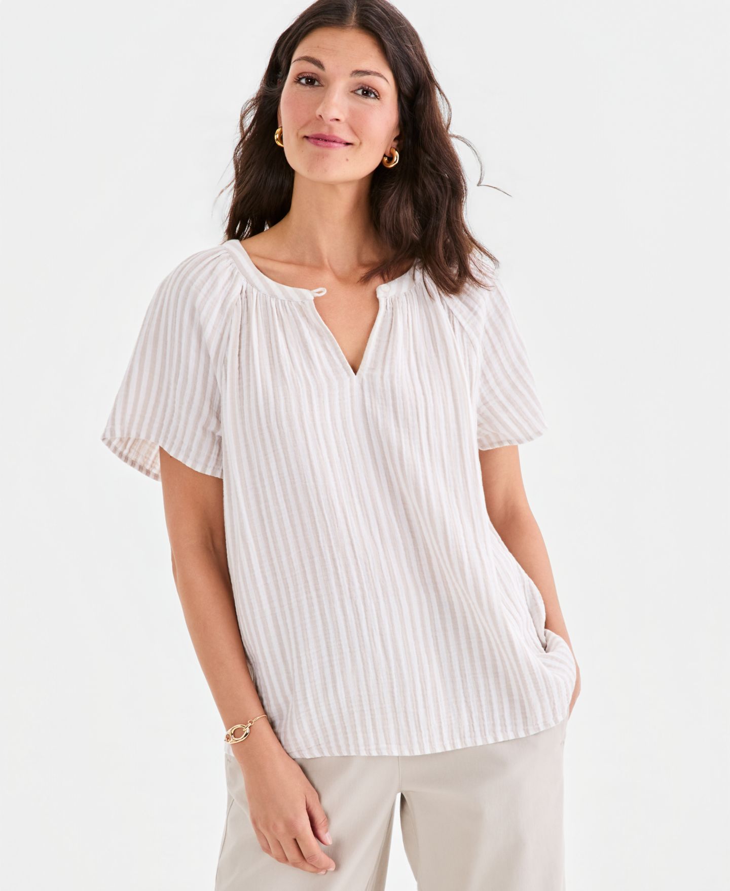 Женский топ Style & Co Striped Gauze Flutter-Sleeve Top, цвет: Stonewall — фото 1