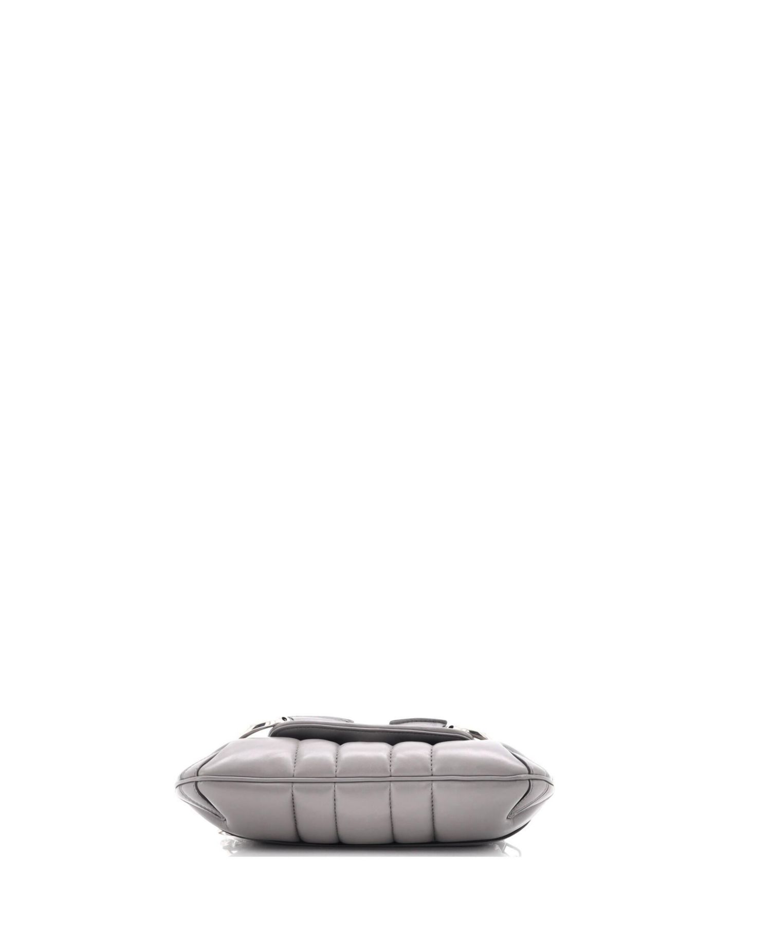 Small Horsebit Chain Shoulder Bag Vertical Quilted Leather