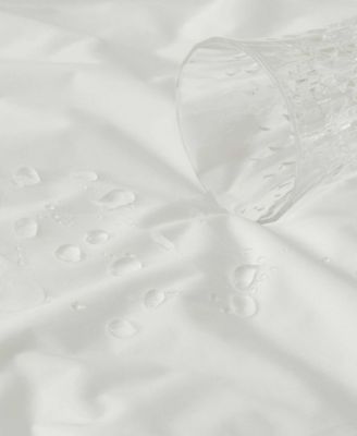 Waterproof Cooling Mattress Cover, Queen