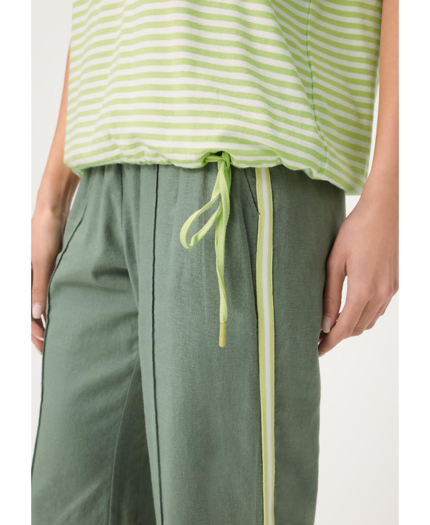Women's Stripe V-Neck T-Shirt