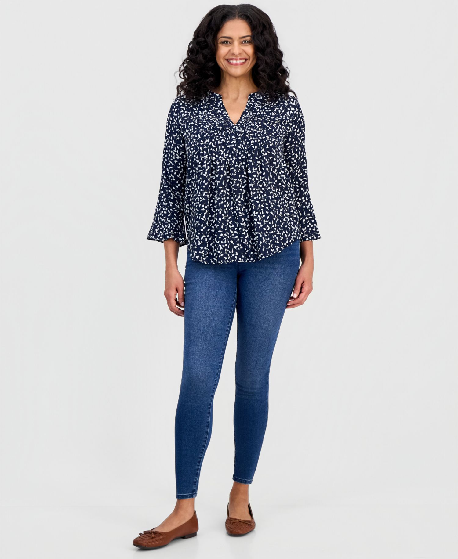 Women's Petite Printed Pintuck Ruffle-Sleeve Top