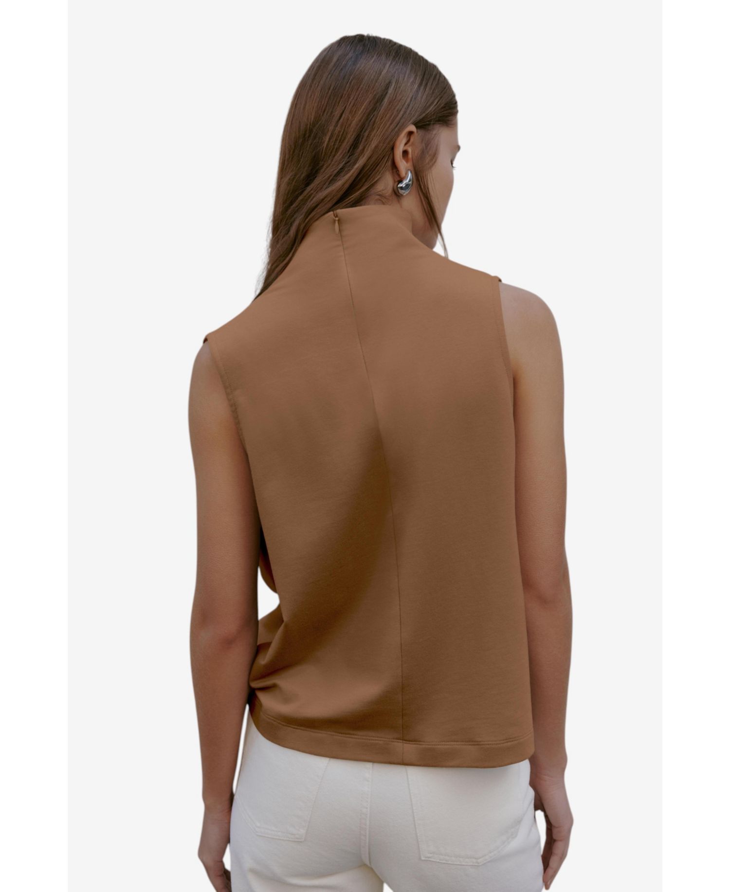 Women's Finch Sleeveless Draped-Neckline Relaxed Casual Top