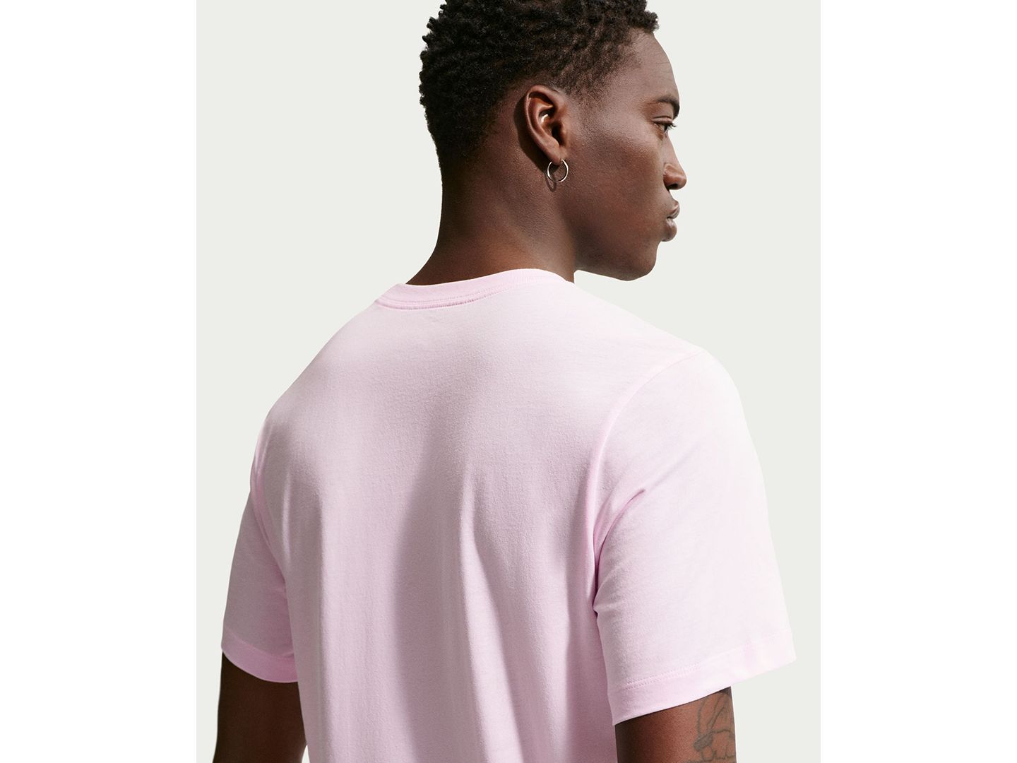 Мужская футболка Nike Futura Air Square Short-Sleeve, цвет: Розовый пенный — фото 4