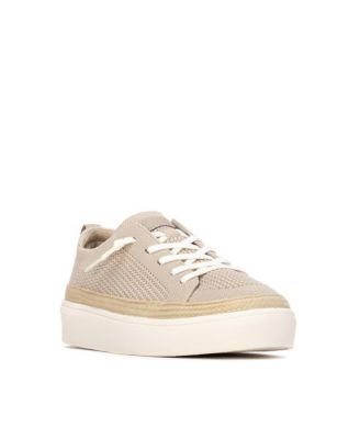 Women's Refresh Collection Casual Knit Lace-Up Sneakers