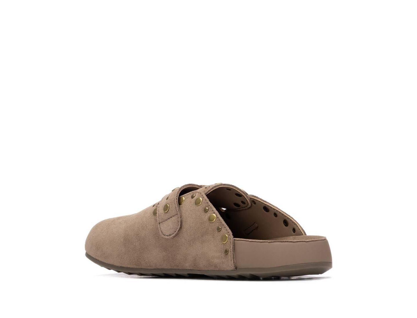 Женские сабо XTI Suede Clog Mule Flats, цвет: Бежевый — фото 3