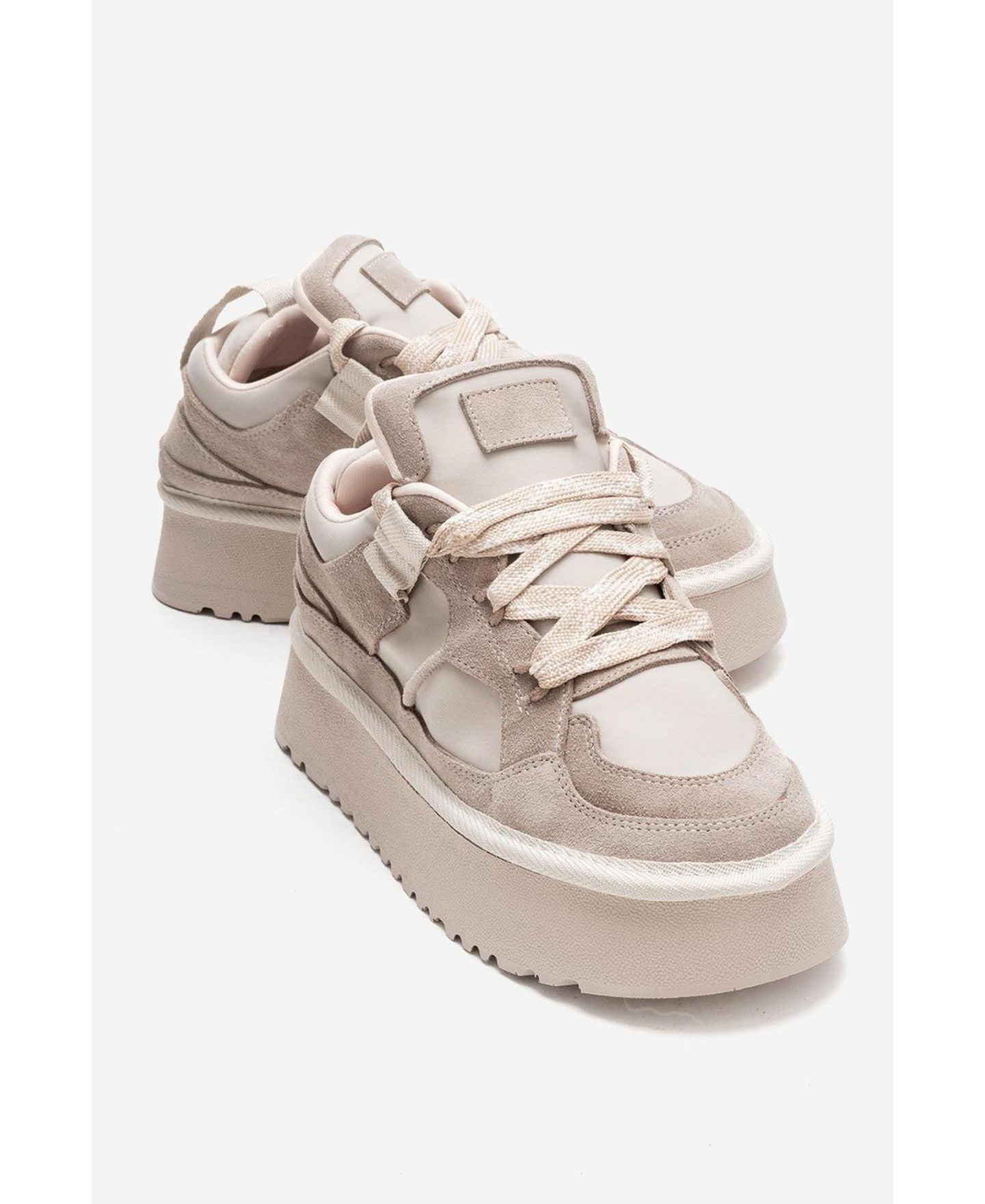Женские кожаные кроссовки Forever & Always Shoes Riven на платформе, цвет: Бежевый замшевый — фото 4