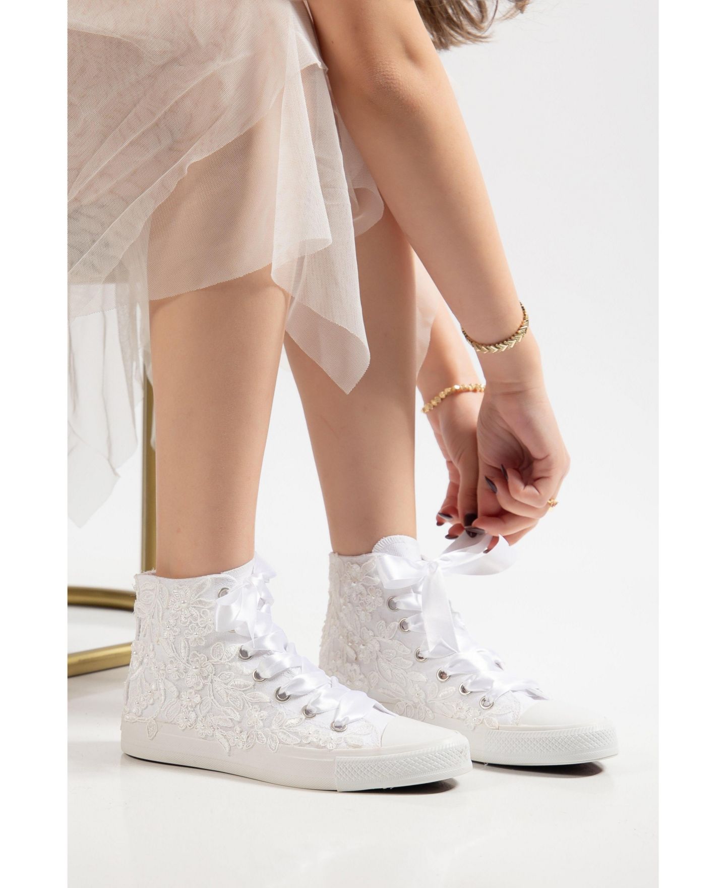 Женские кроссовки Forever & Always Shoes Isolde Lace High Top Bridal, цвет: Слоновая кость — фото 4