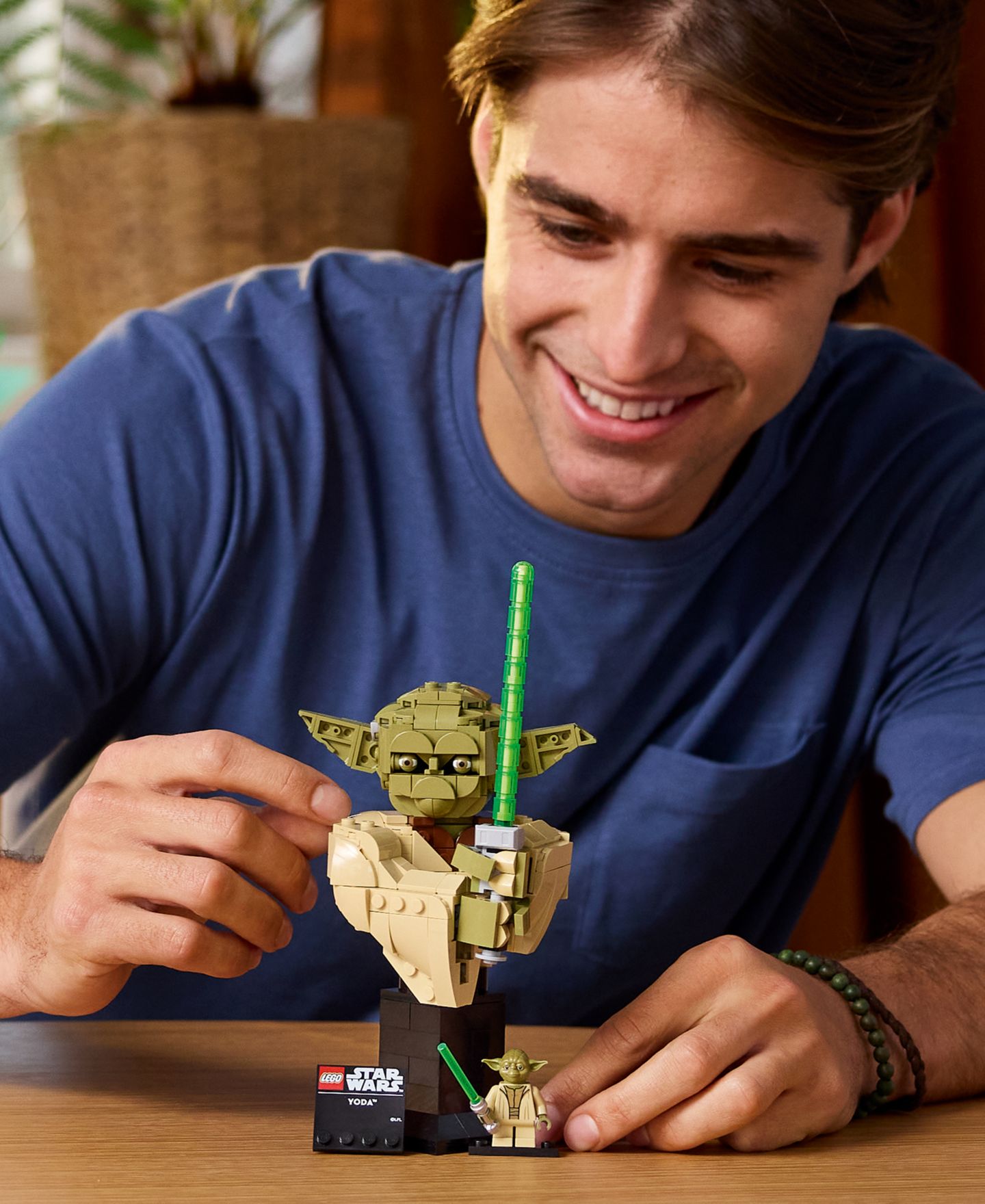 Детский конструктор LEGO® Star Wars: Attack of the Clones Yoda Bust 75438 Building Set, 399 Pieces — фото 6