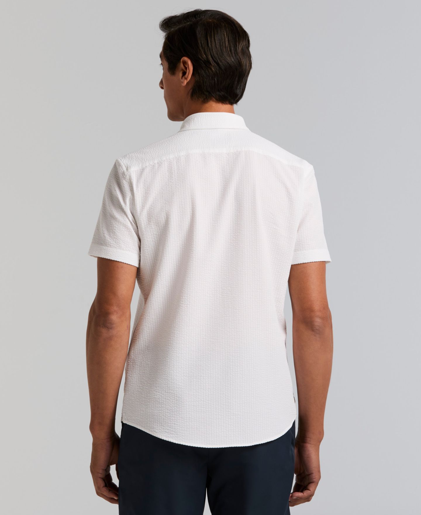 Мужская рубашка Perry Ellis Slim-Fit Stretch Solid Button-Down Seersucker, цвет: Яркий белый — фото 4