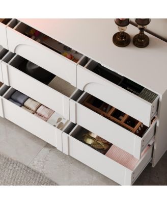 9-Drawer Dresser With Elegent Design
