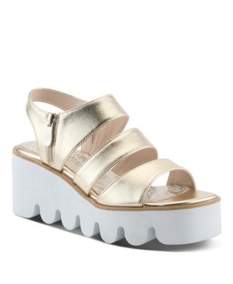Corrigate Women’s Metallic Platform Sandal with Soft Footbed Comfort