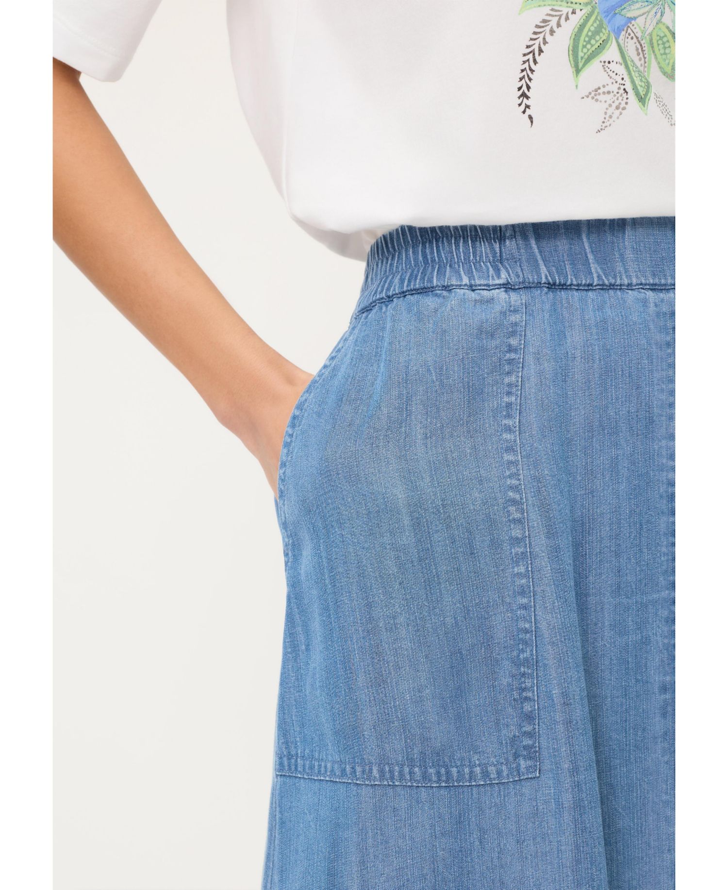 Women's Relaxed Skirt