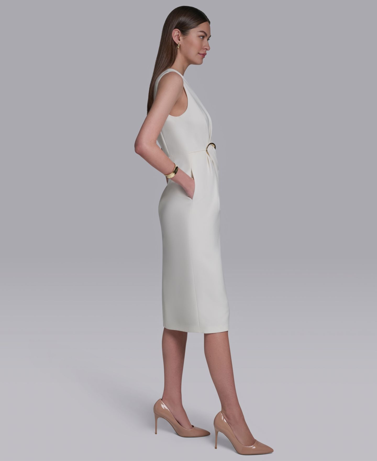 Женское платье Halston Asymmetrical Neck Midi, цвет: Слоновая кость — фото 3