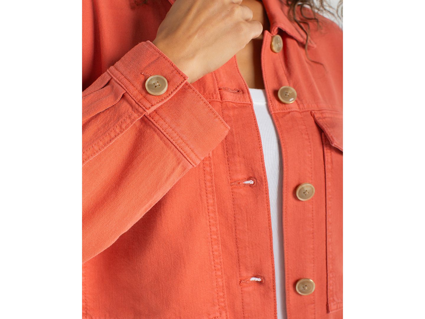 Женская куртка Liverpool Los Angeles Cropped Oversized Denim Jacket, цвет: Красный глиняный — фото 3