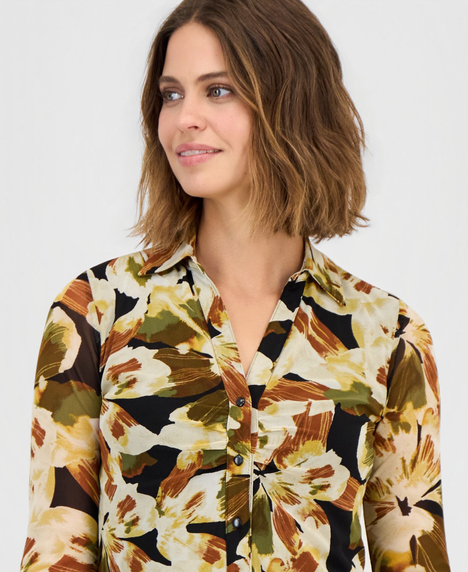 Petite Shirred Bust Collared Blouse