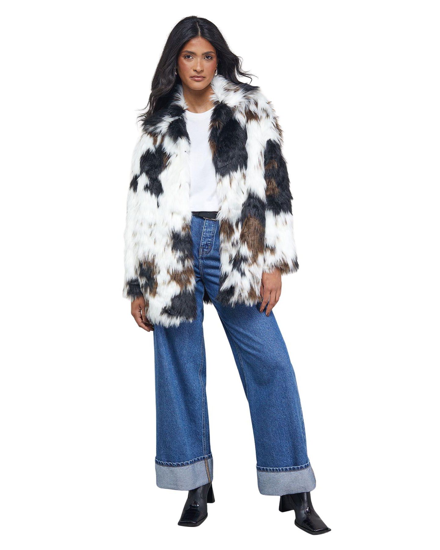 Женское пальто Warehouse Premium Funnel Neck Mono Faux Fur — фото 2