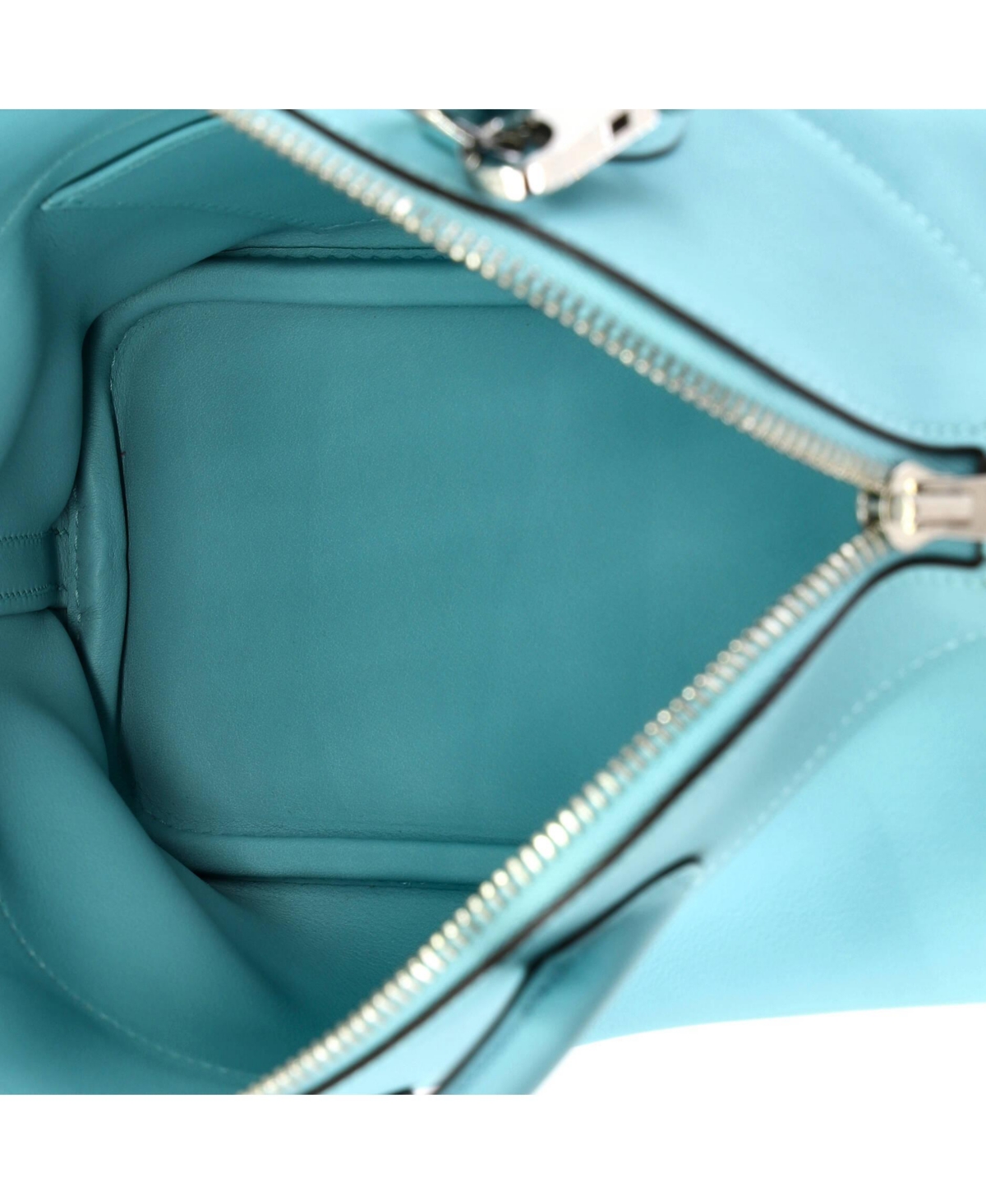 Pre-Owned HERMES 27 Bolide Bag Swift
