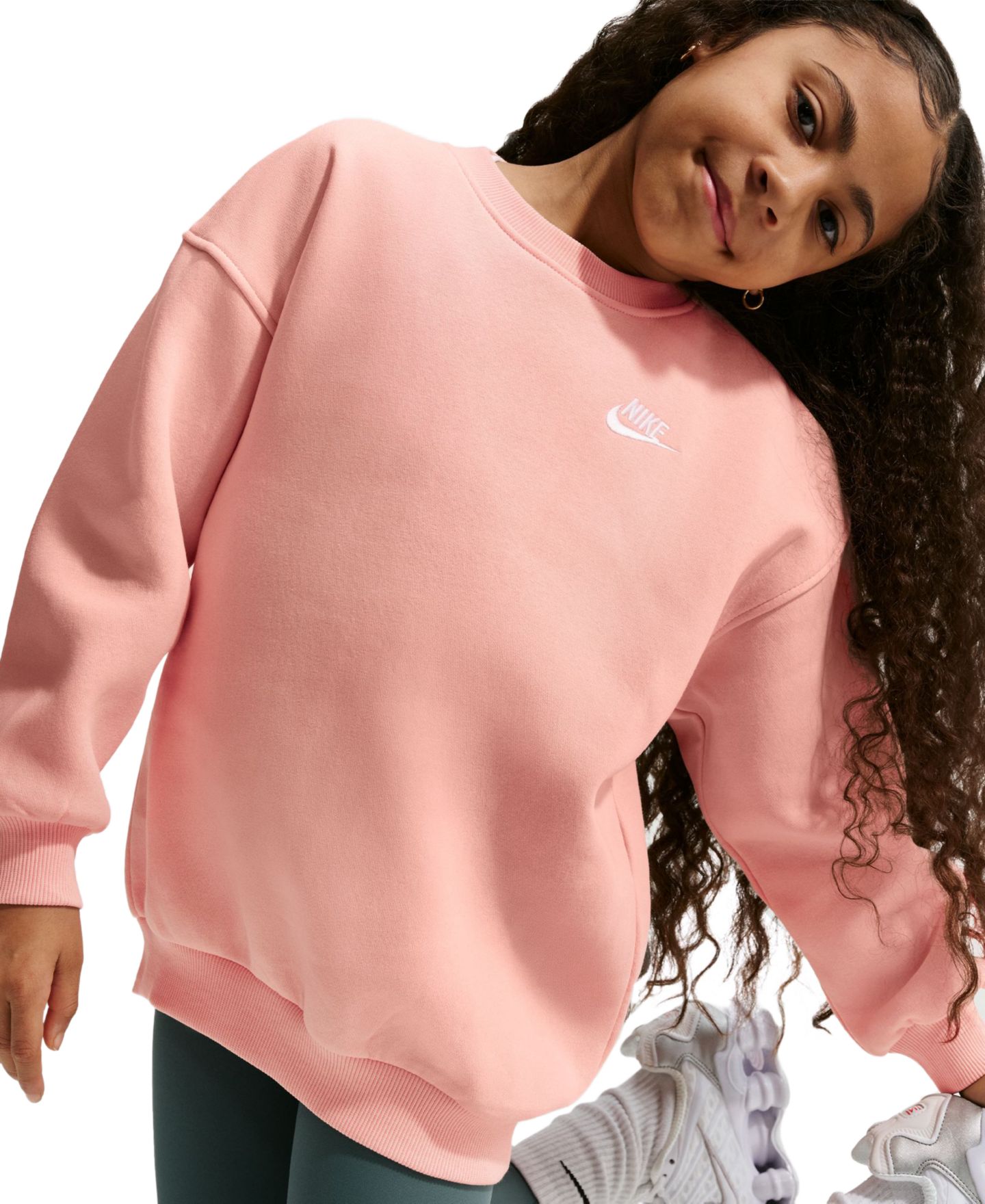 Свитшот Nike Sportswear Club Fleece Oversized-Fit Sweatshirt для девочек, цвет: Оранжевый / Белый — фото 3