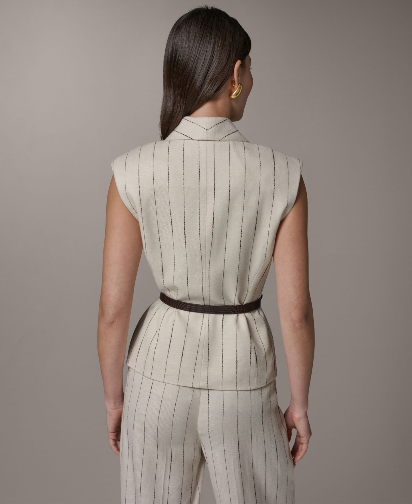 Женский жилет Donna Karan New York Belted Pinstripe Vest, Regular & Petite — фото 2