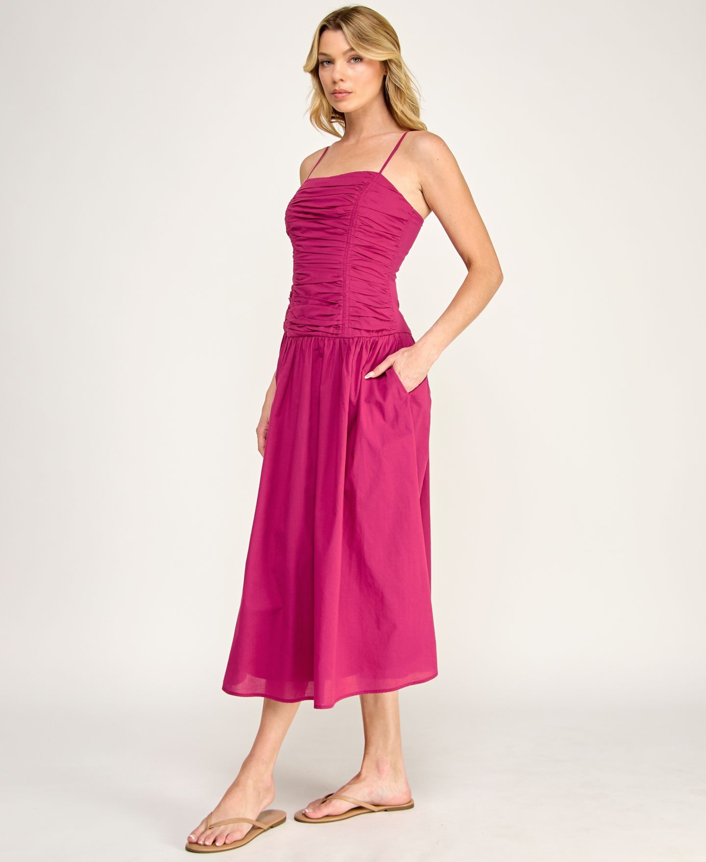 Женское платье ROW A Juniors' Gathered-Bodice Fit & Flare, цвет: Сангрия — фото 10