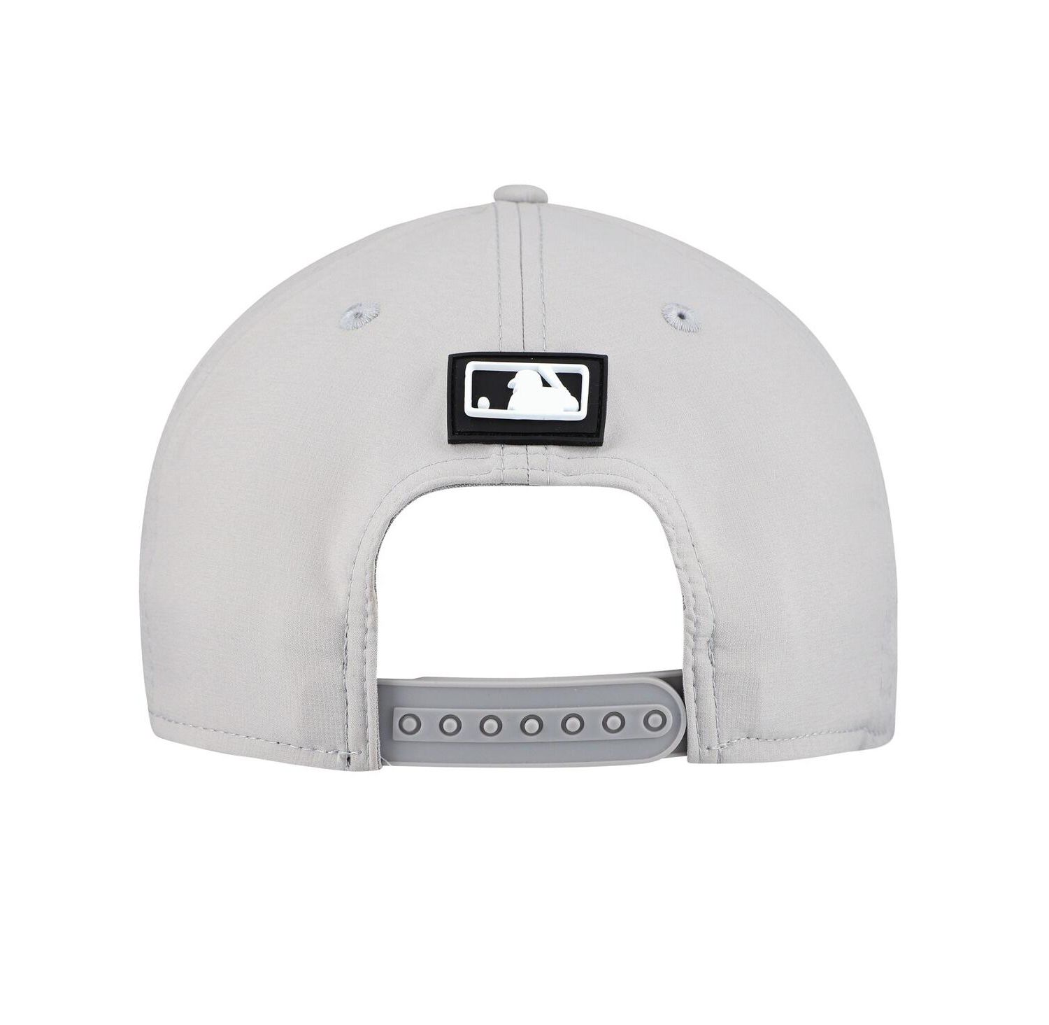 Men's Gray Chicago White Sox 2026 Clubhouse 9SEVENTY Adjustable Hat