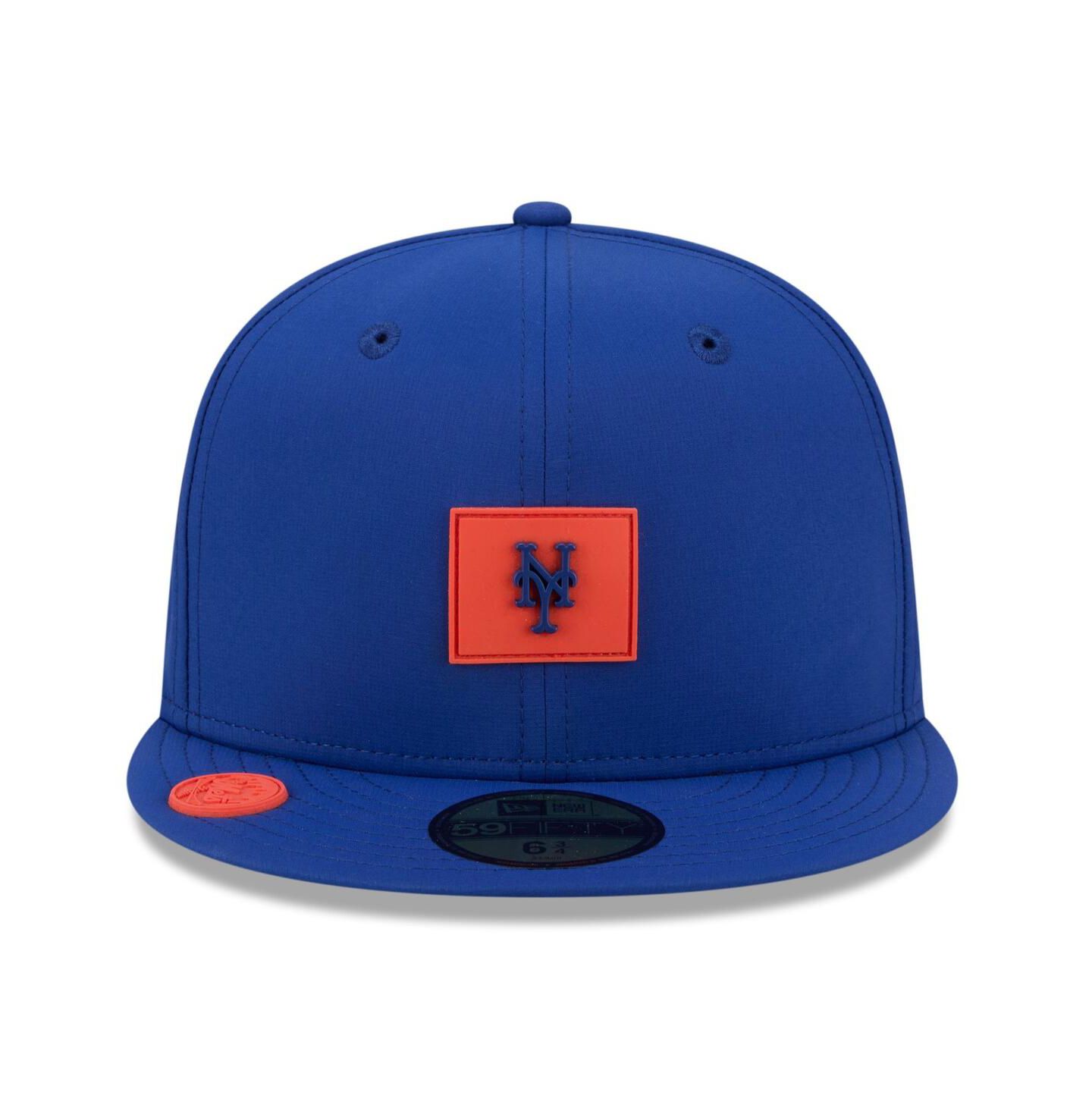 Мужская кепка New Era Royal New York Mets 2026 Clubhouse 59FIFTY Fitted Hat — фото 2