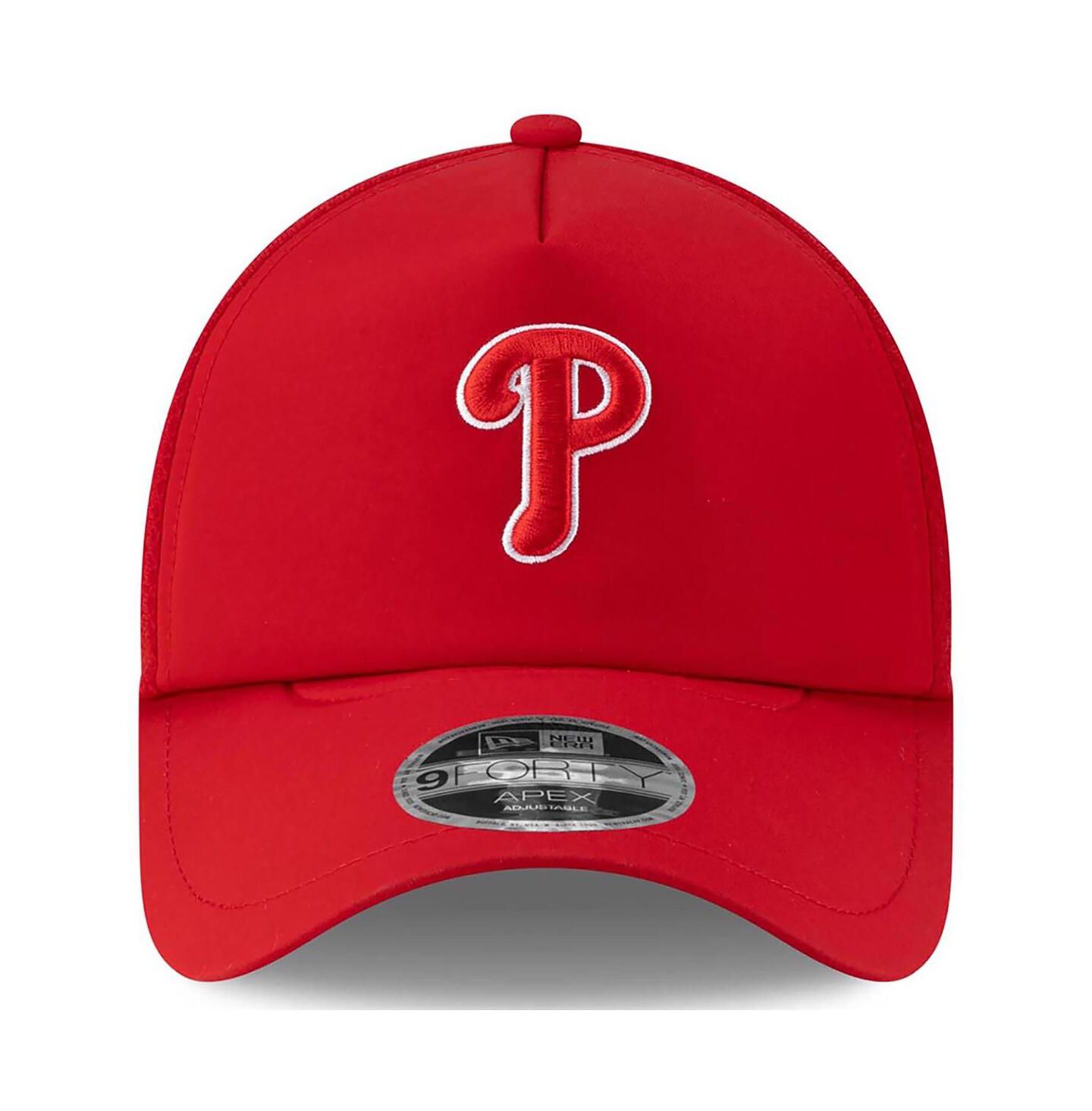 Мужская кепка New Era Red Philadelphia Phillies 2026 Batting Practice Apex 9FORTY Adjustable Trucker Hat — фото 2