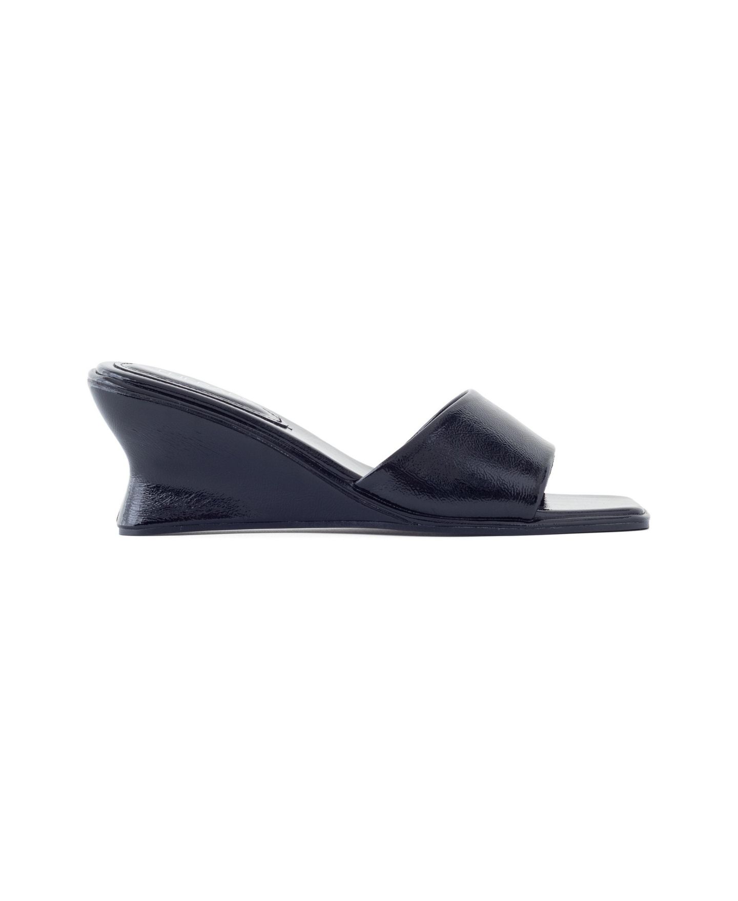 Женские сандалии Therapy Australia Lafayette Square-Toe Wedge Slide Sandal, цвет: Чёрный лаковый — фото 2