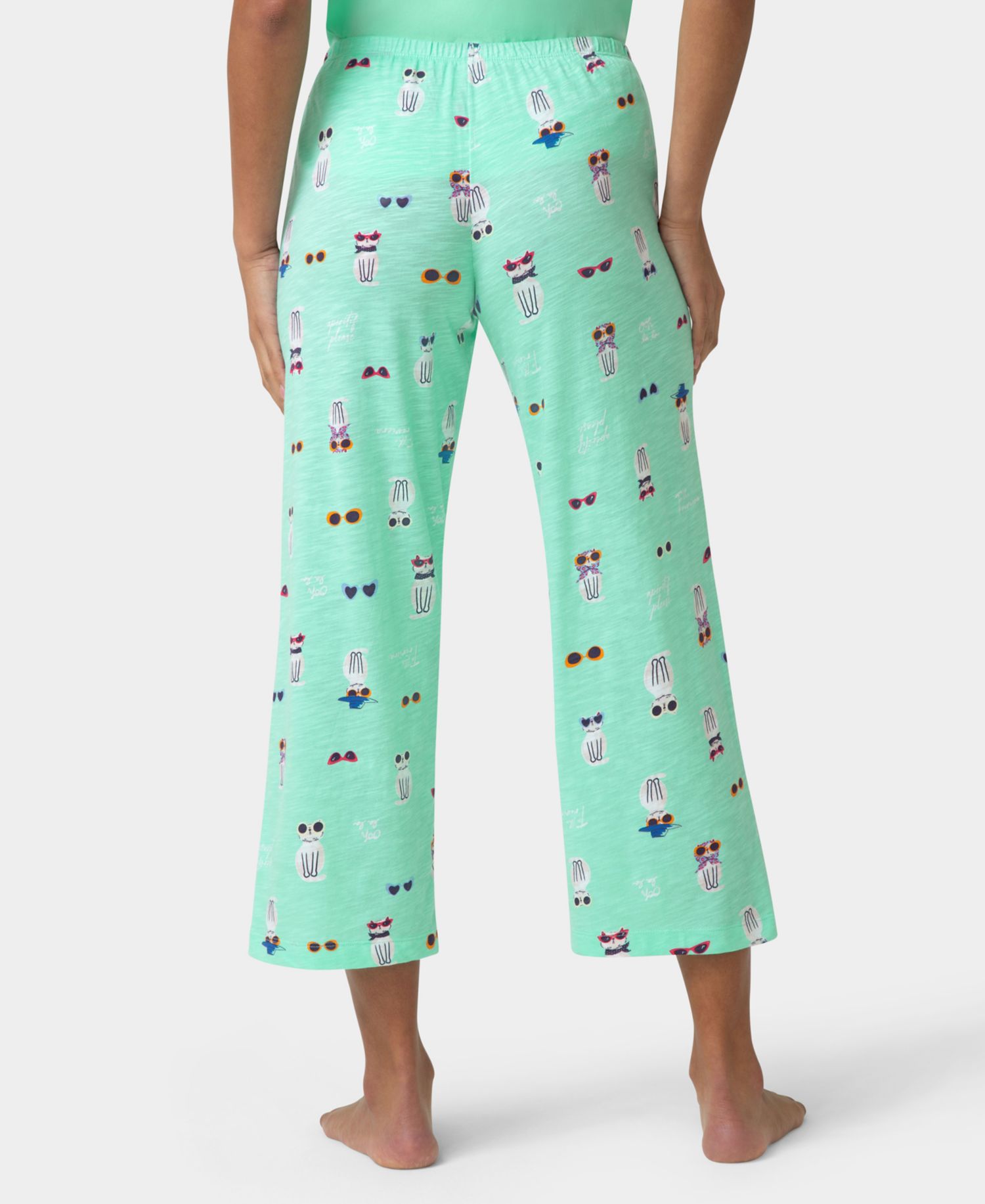 Women's Printed Capri Mid-Rise Pants