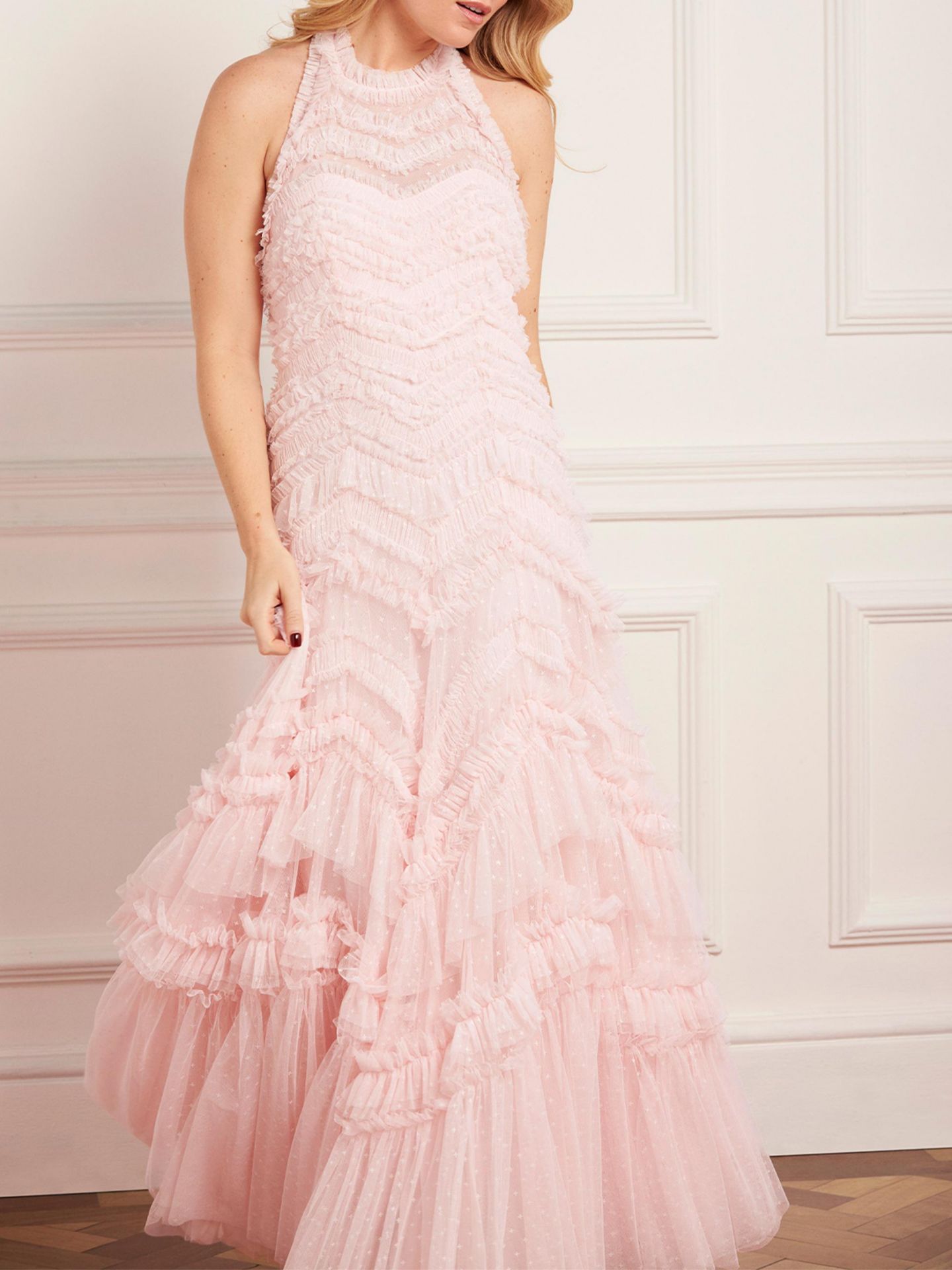 Женское платье Needle & Thread Elia Halter Neck Ruffle Tulle Maxi Gown, цвет: Seashell — фото 5