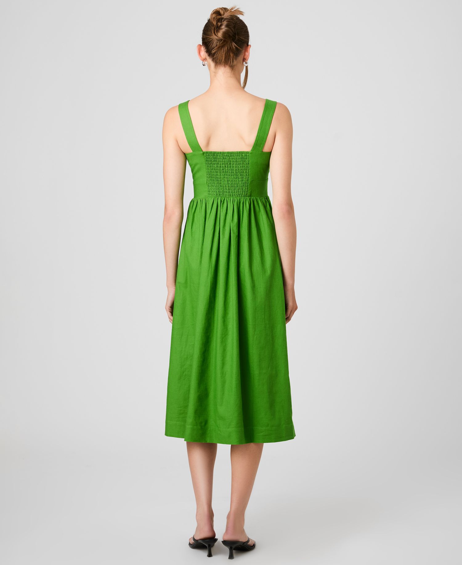 Women's Sleeveless Sweetheart Neck Dress