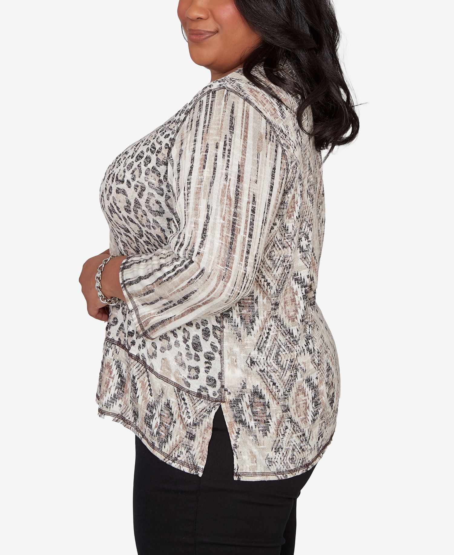 Plus Size Detail Driven Spliced Aztec Animal Skin Crewneck Top