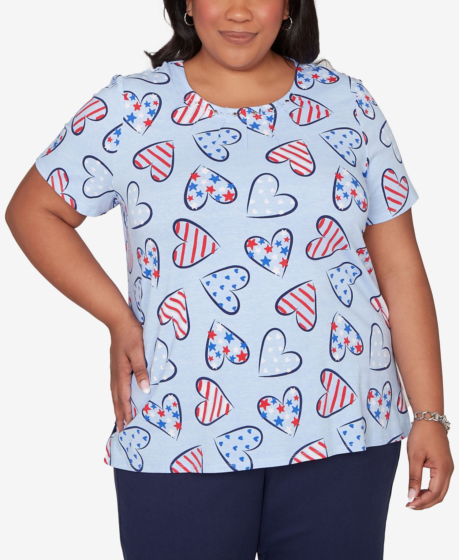 Plus Size Lady Liberty American Flag Hearts Printed T-Shirt