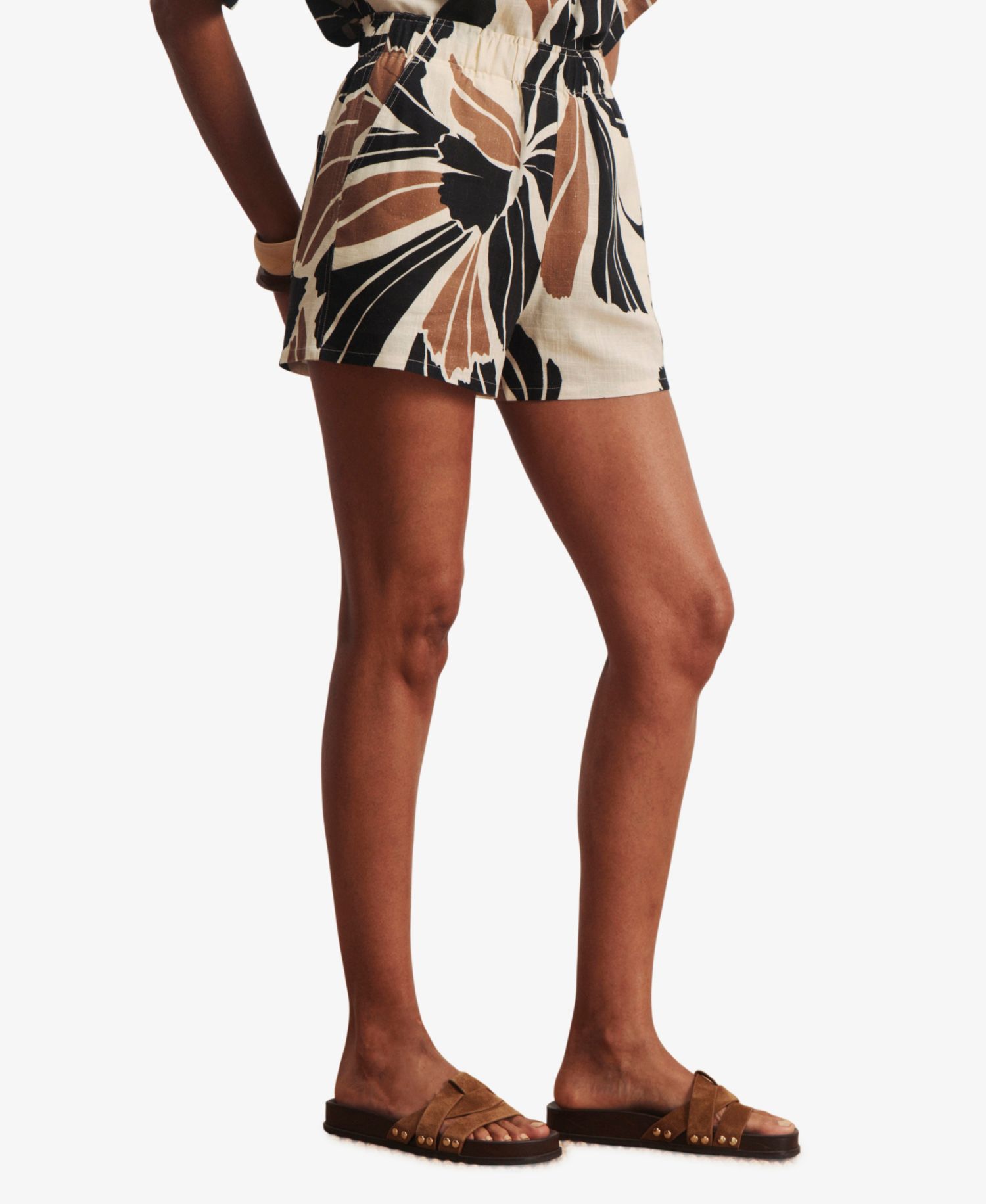 Petite Good Time Pull-On Shorts