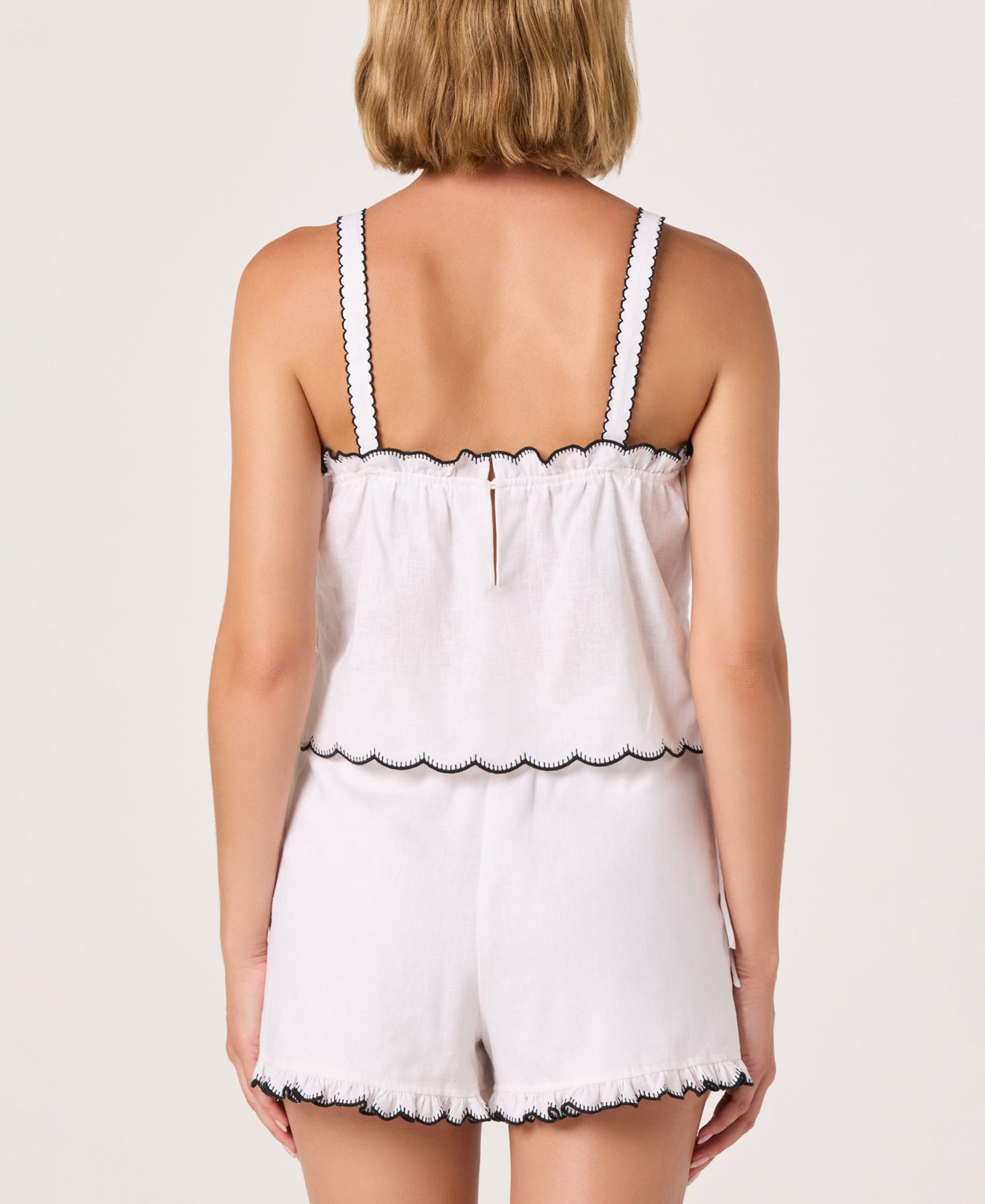 Женский топ ASTR the Label Sadie Sleeveless, цвет: Молочный белый — фото 4