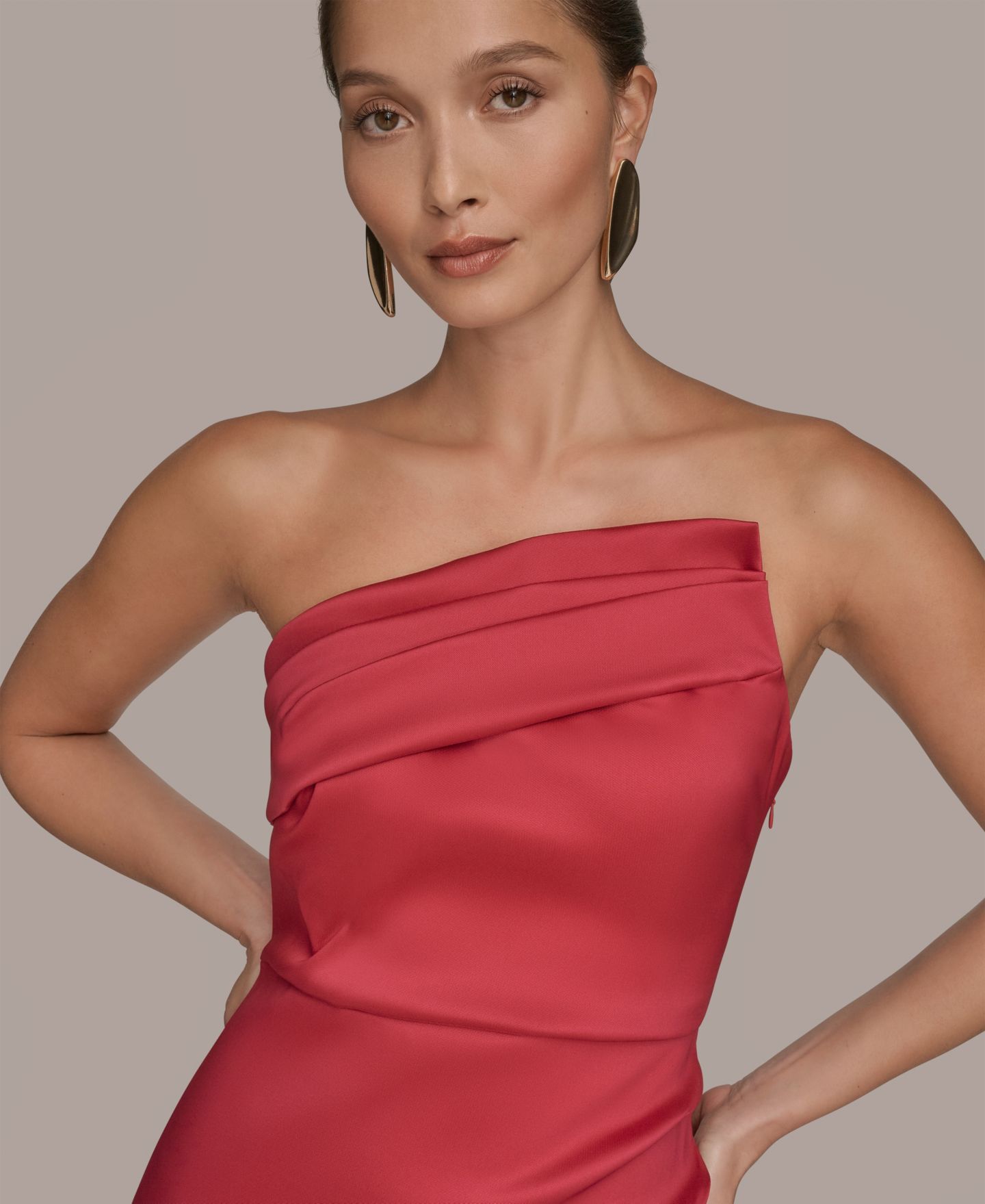Женское платье Donna Karan New York Ruched Strapless Gown, цвет: Пурпурный — фото 4