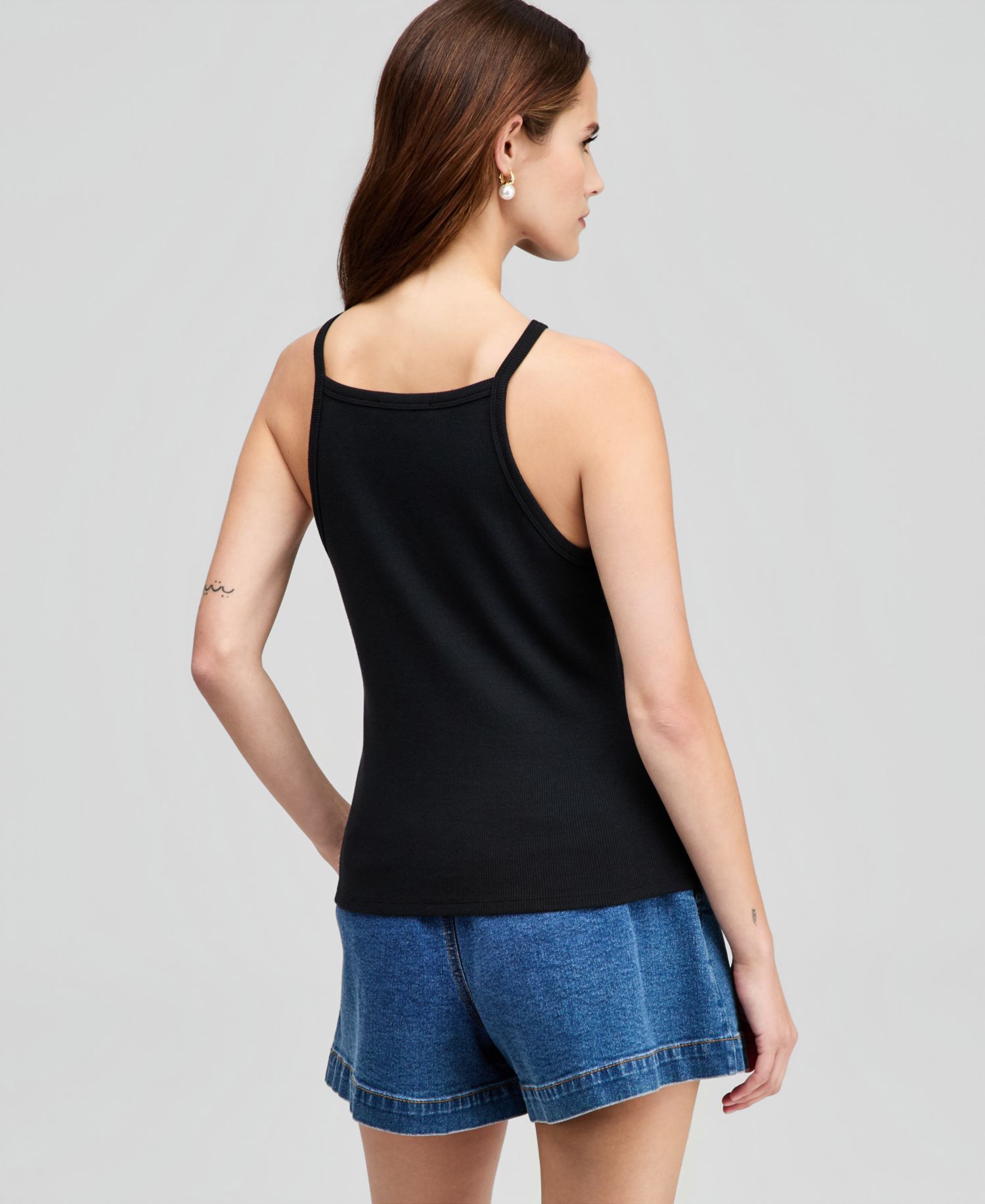 Women's High-Neck Sleeveless Tank Top