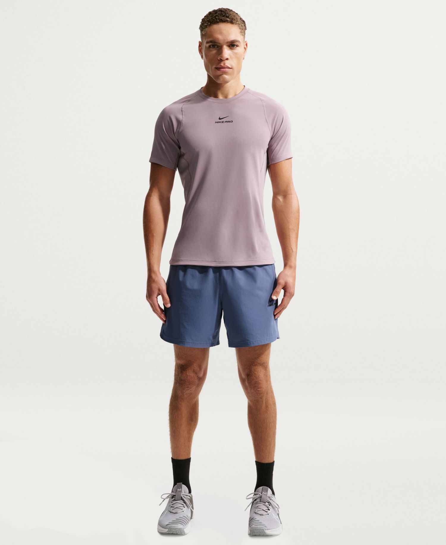 Светлый Фиолетовый/Чёрный