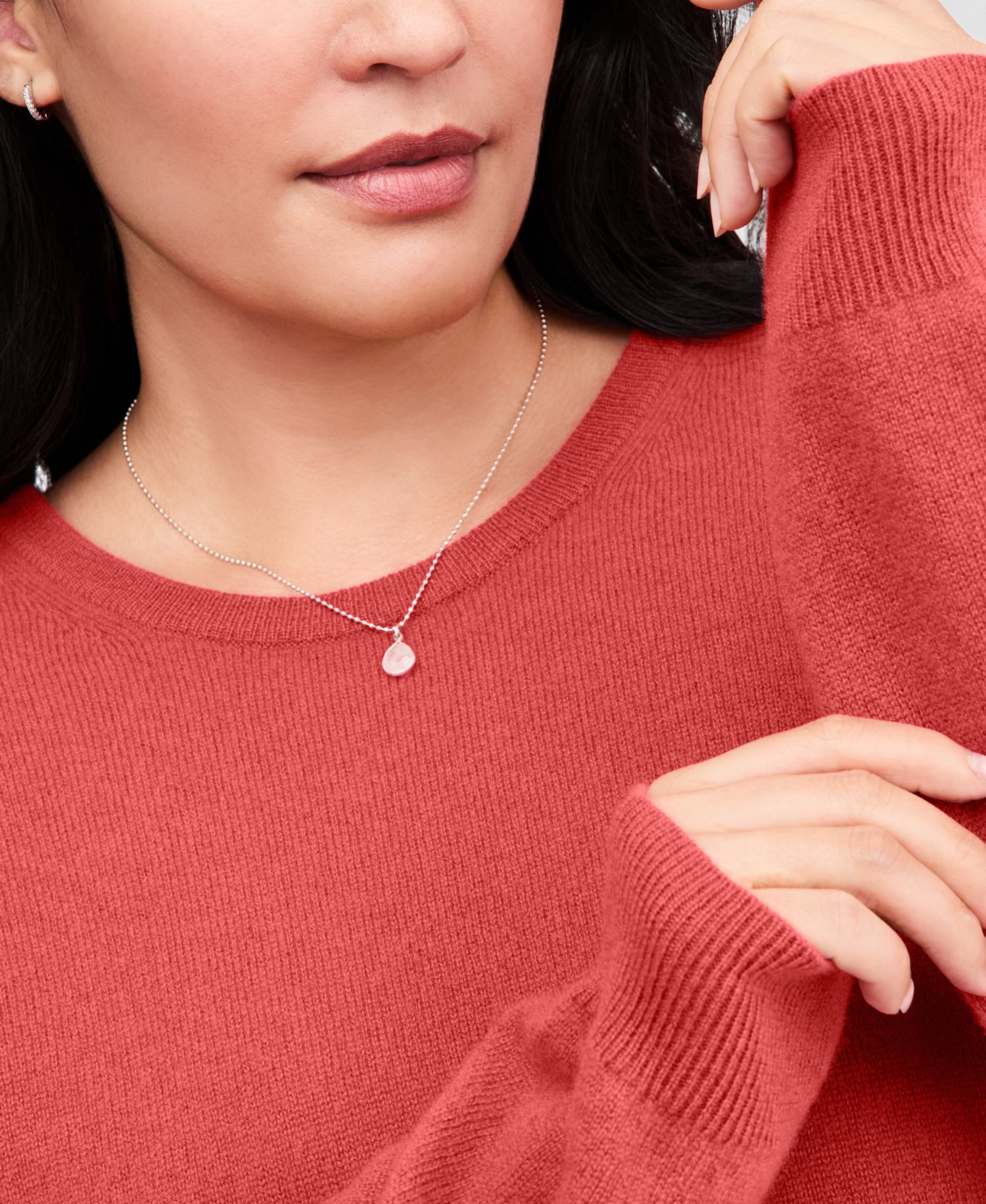 100% Cashmere Women's Petite Long-Sleeve Crewneck Sweater