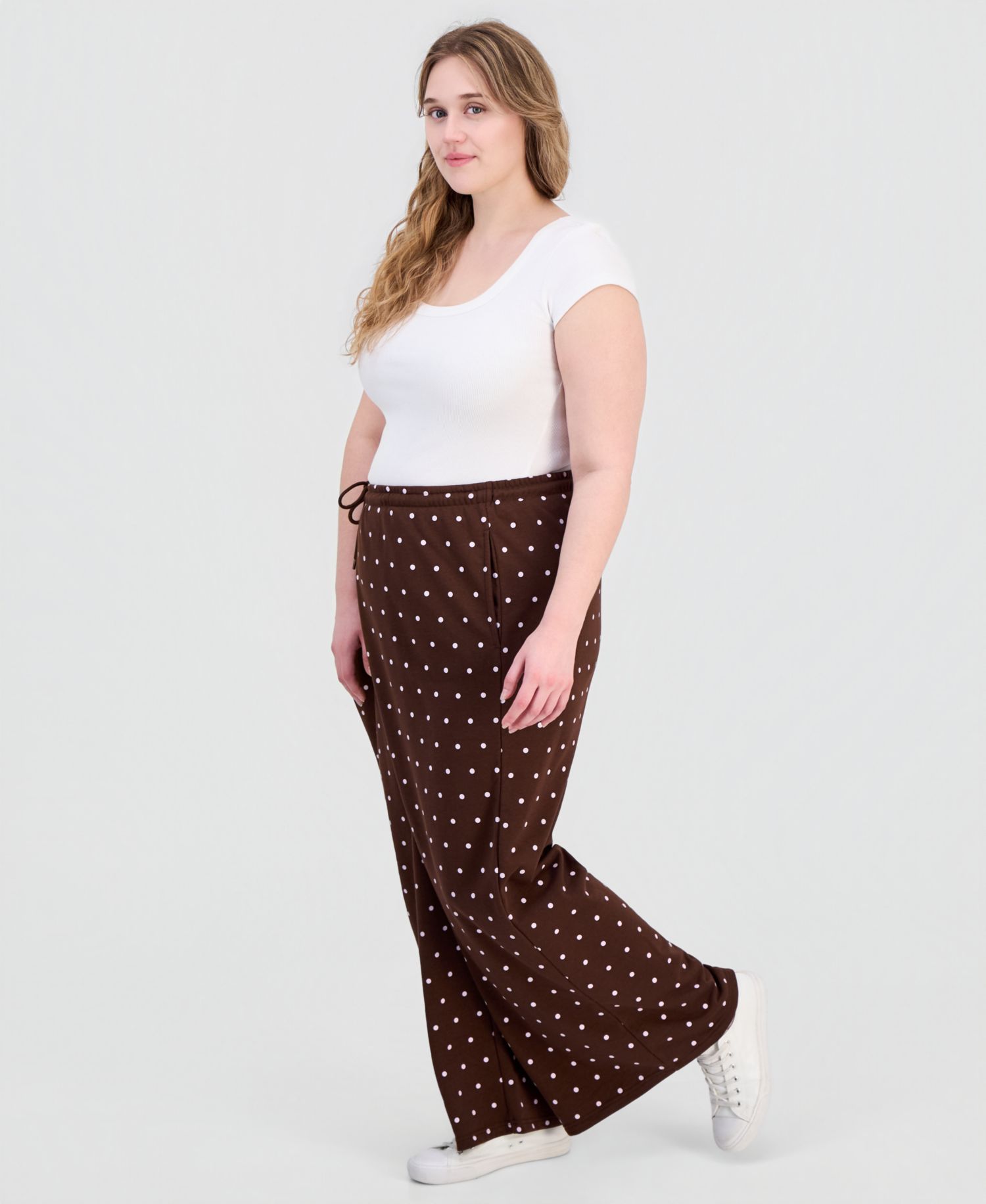 Trendy Plus Size Wide-Leg Drawstring Sweatpants