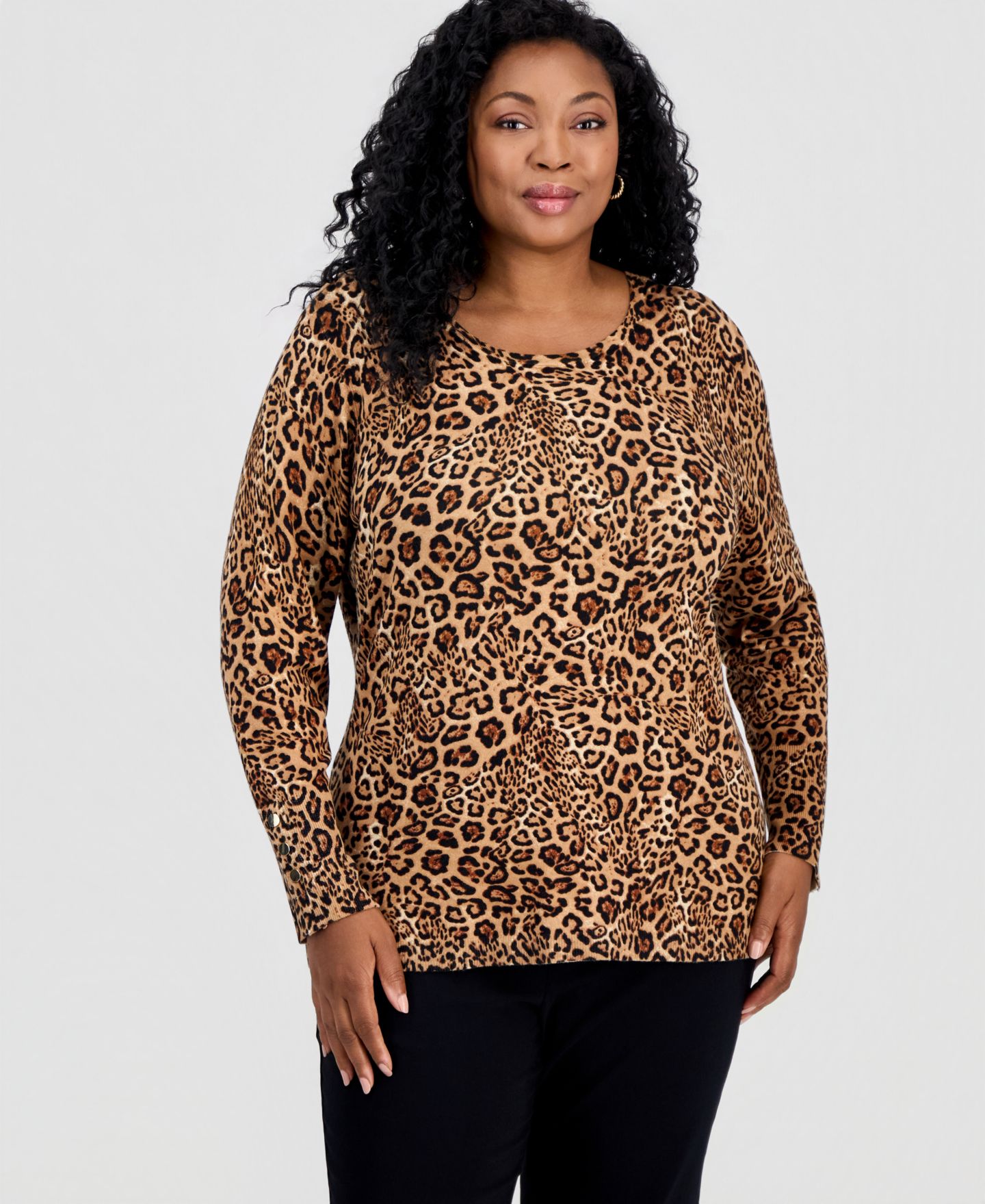 Женский свитер JM Collection Plus Size Bold Leopard Long-Sleeve Crewneck, цвет: Коричный — фото 1